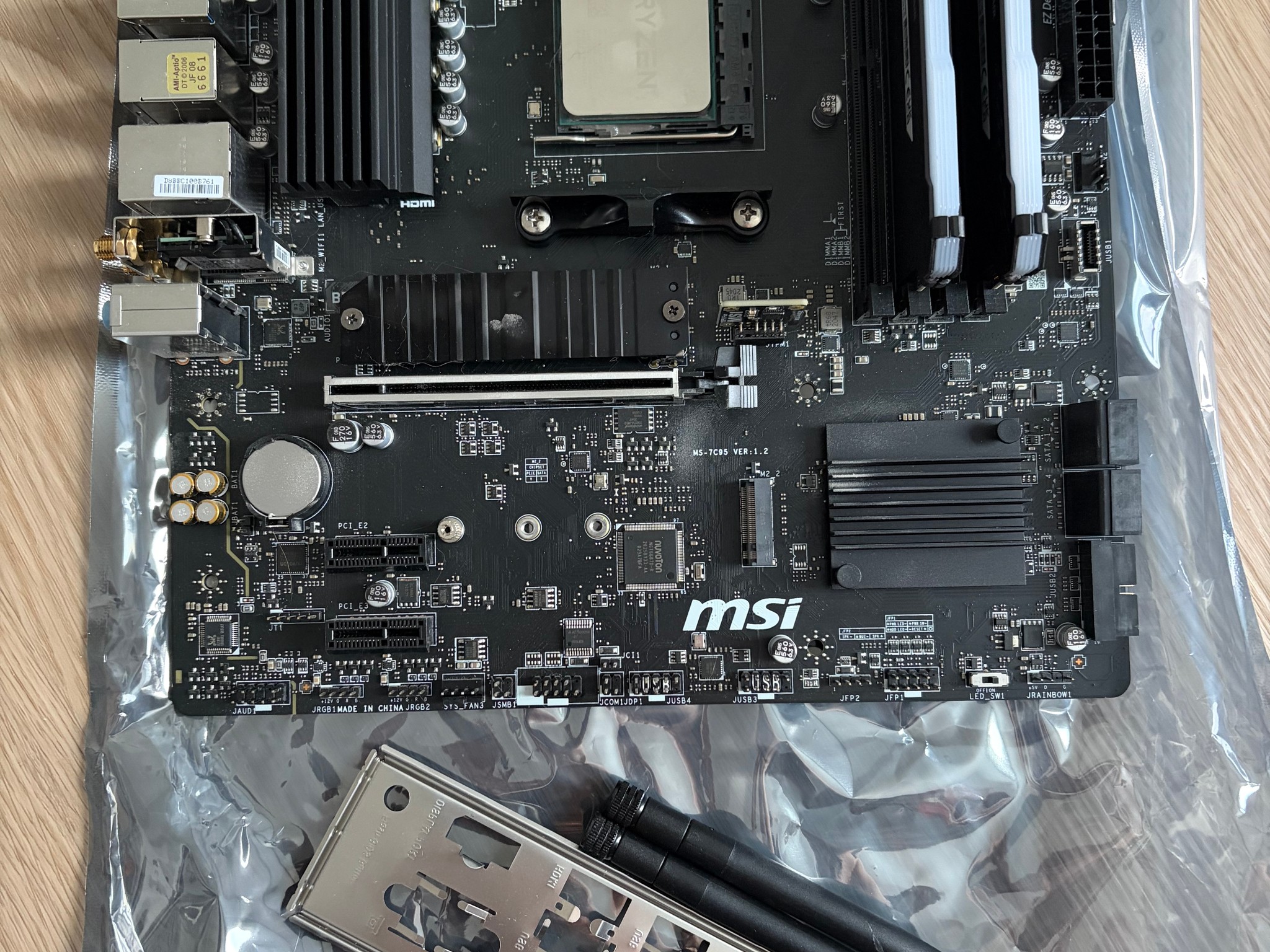 Ryzen 7 5800x with MSI B550M Pro-VDH WIFI with 32gb Corsair Vengeance 3600MHz CL18 DDR4 Ram