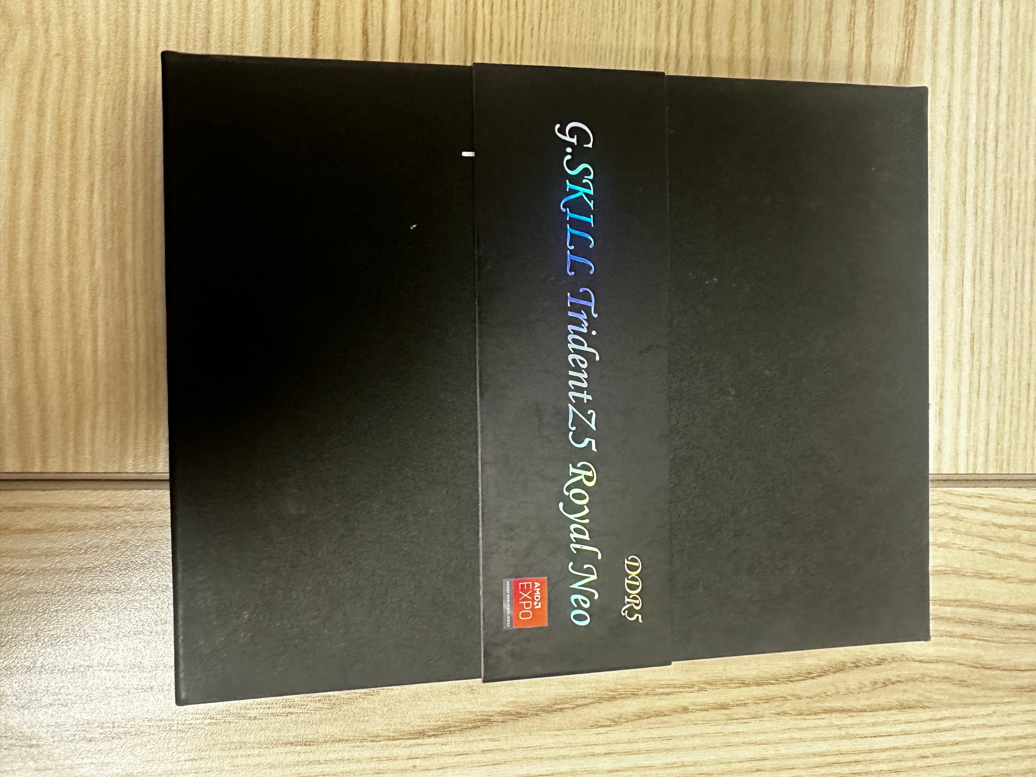 G.SKILL TridentZ5 Royal Neo DDR 5 32GB-6000 CL26