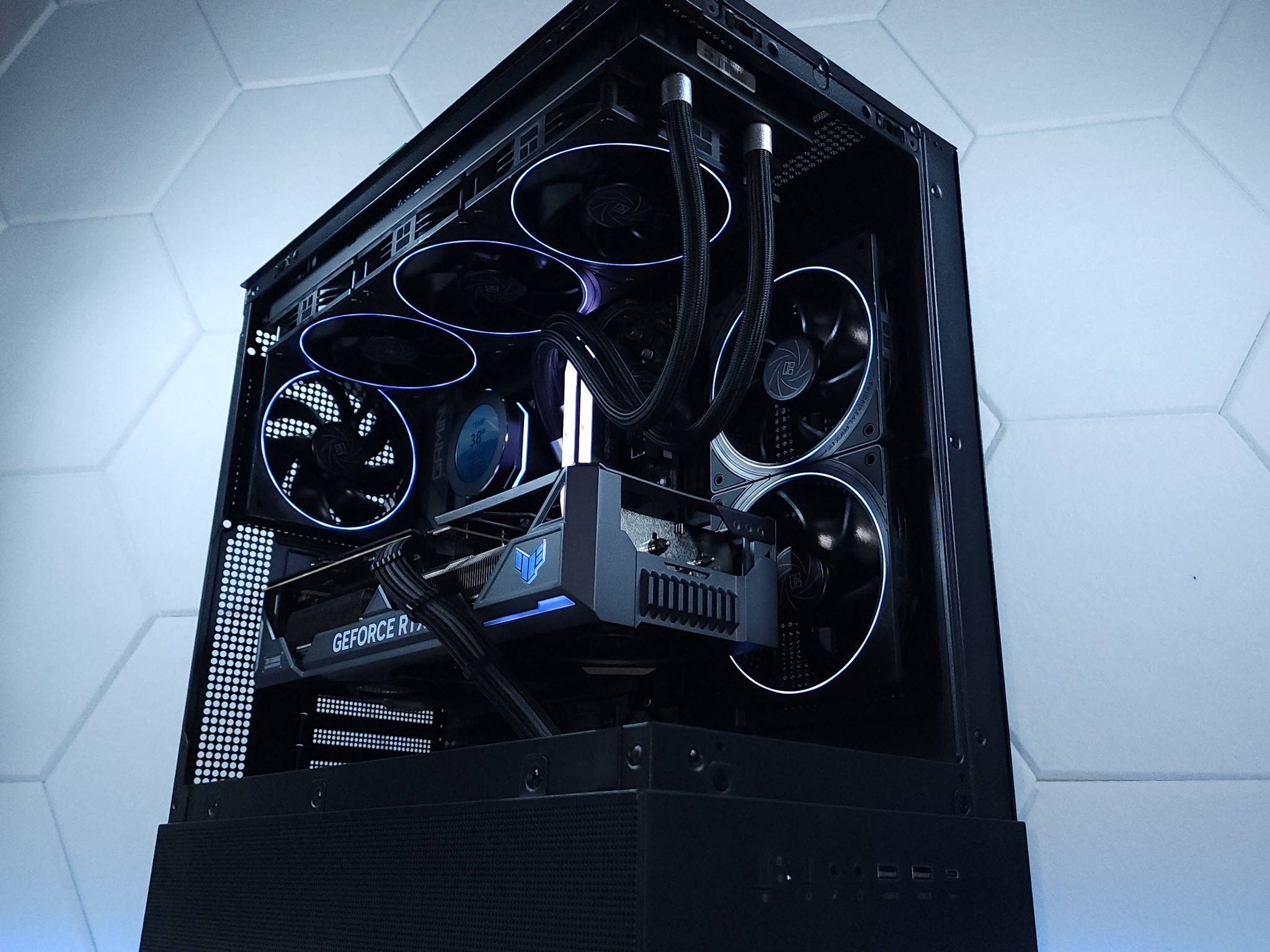🤍RTX 4080 || Ryzen 7 7800X3D || 32GB 6000MHz || 2TB NVMe Gen 4 || 1440/4K Gaming Computer