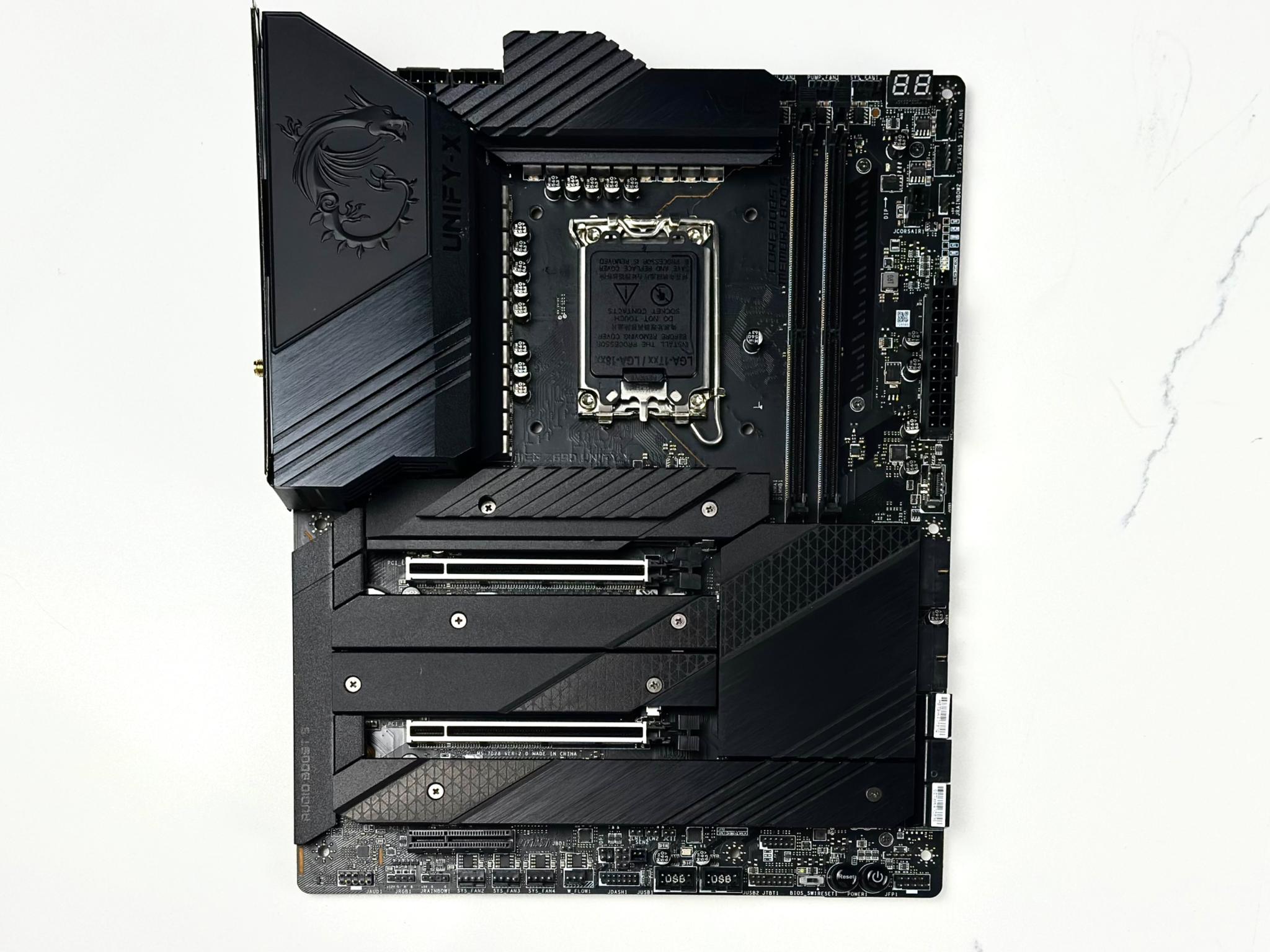 Holiday Sale 🌲 | Z690 Unify X Overclocking Motherboard!