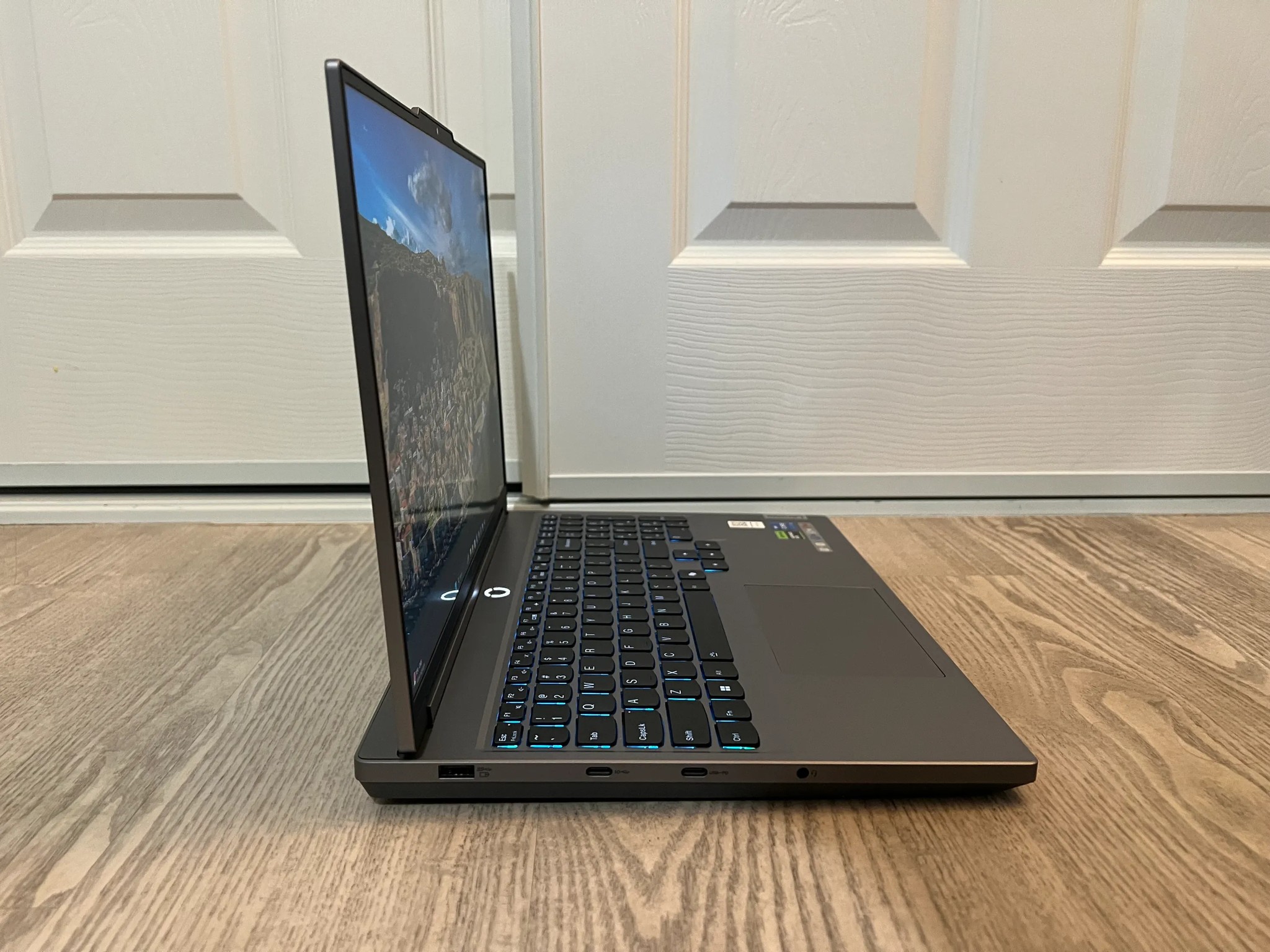 For Sale! Lenovo Legion 5i Gaming Laptop i7 14700hx RTX 4070 32GB RAM 1TB Storage