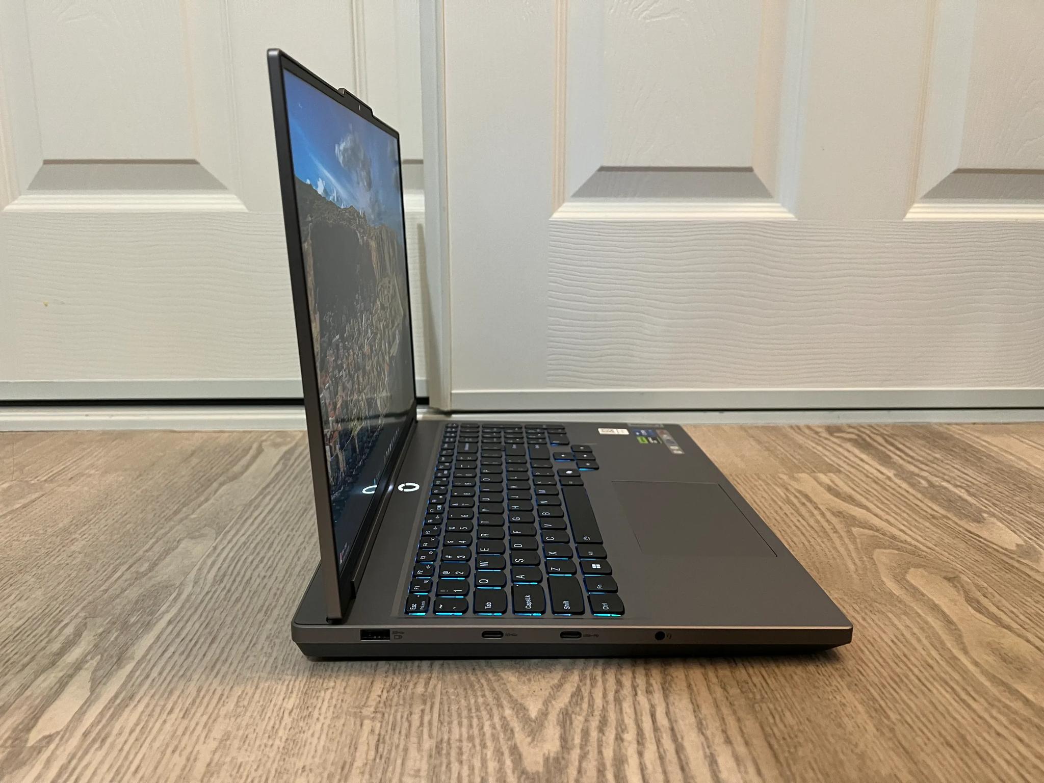 For Sale! Lenovo Legion 5i Gaming Laptop i7 14700hx RTX 4070 32GB RAM 1TB Storage