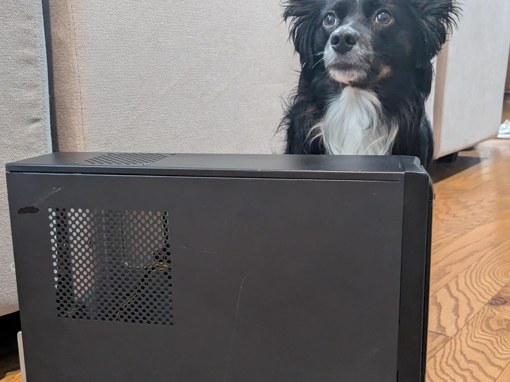 Small Form Factor mATX case - OEM Howard Branded + 200W SFX PSU