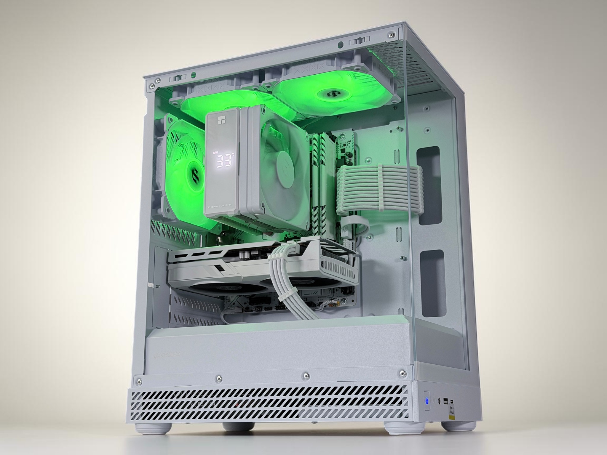 🌬️🌨️Gaming PC❄️AMD RX 6600 8GB❄️AMD Ryzen 5 3500X 6 core❄️16GB DDR4❄️ 1.25TB  SSD