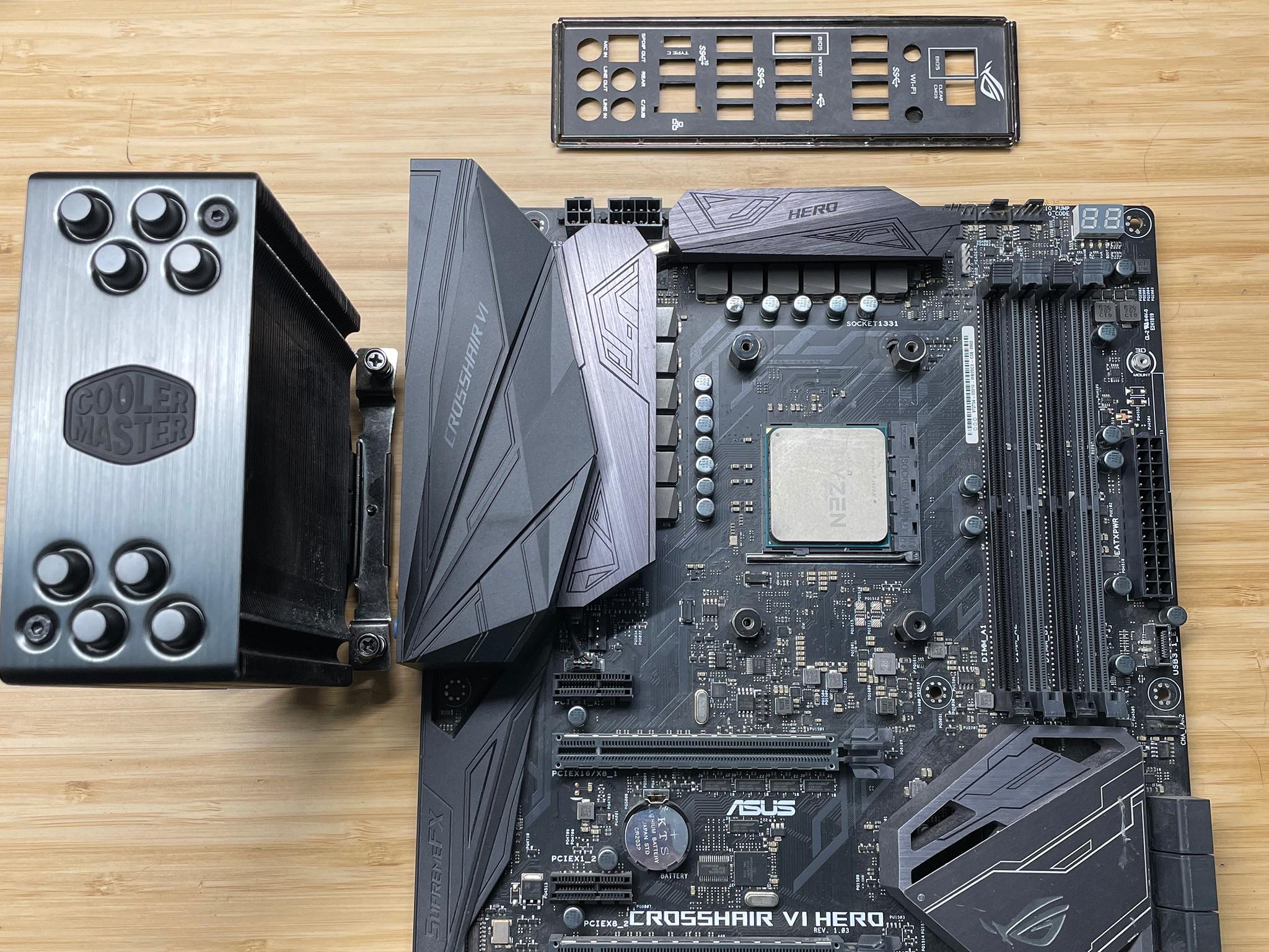 Ryzen 7 1800x Combo | Asus X370 Crosshair VI Hero | Hyper 212