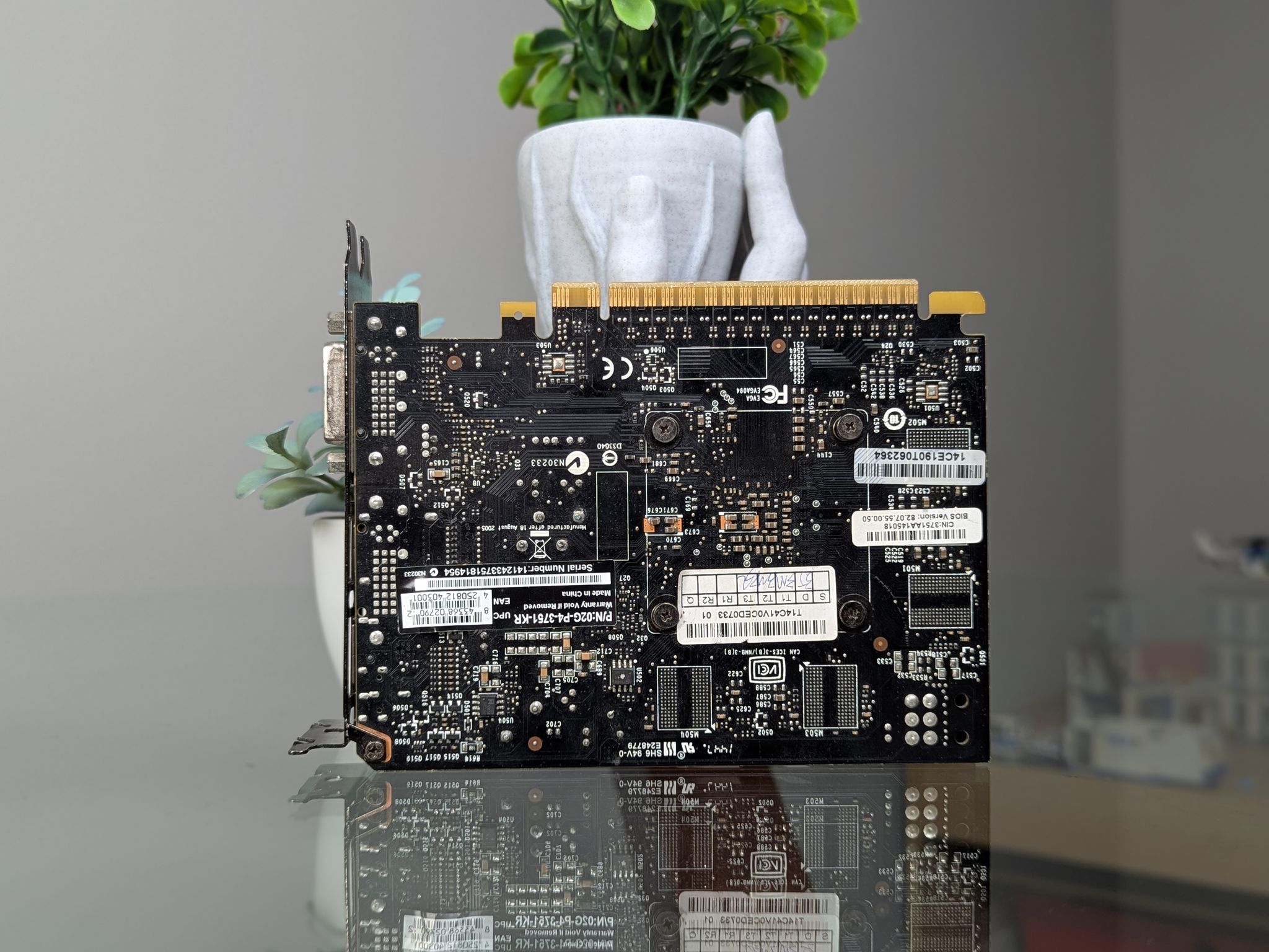 EVGA GTX 750Ti | Please Read Description | Powers On, But No Video Signal (??)