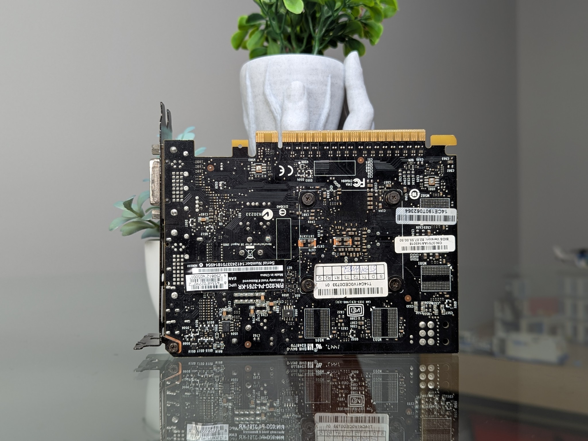 EVGA GTX 750Ti | Please Read Description | Powers On, But No Video Signal (??)