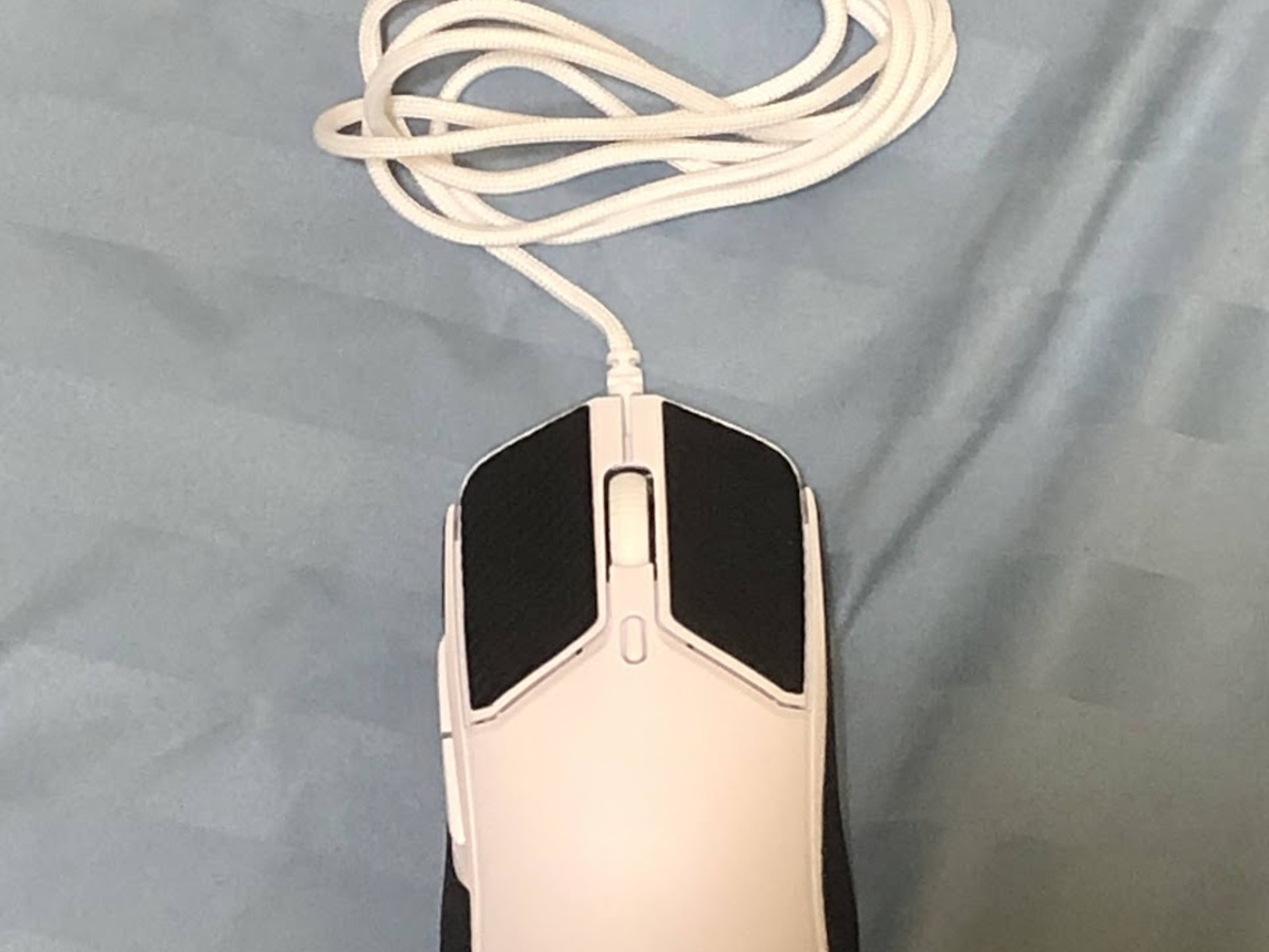 Used HyperX Pulsefire Haste 2 Wired White Mouse