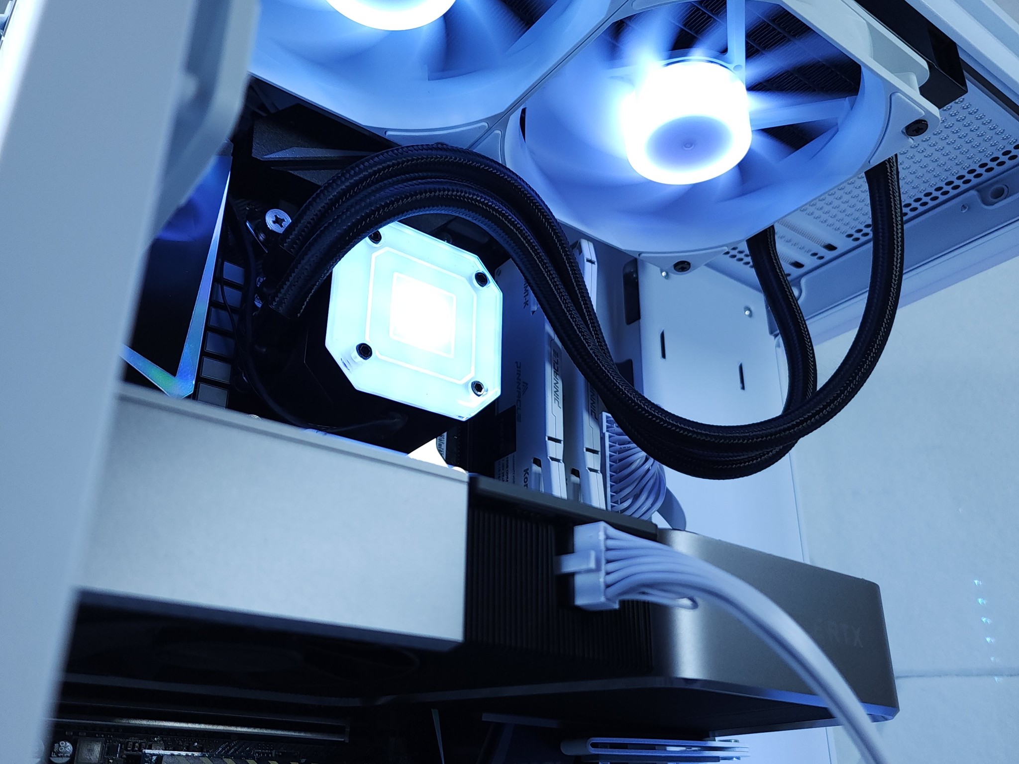 🤍RTX 3070Ti●Core i9 9900K●1440p Gaming Computer