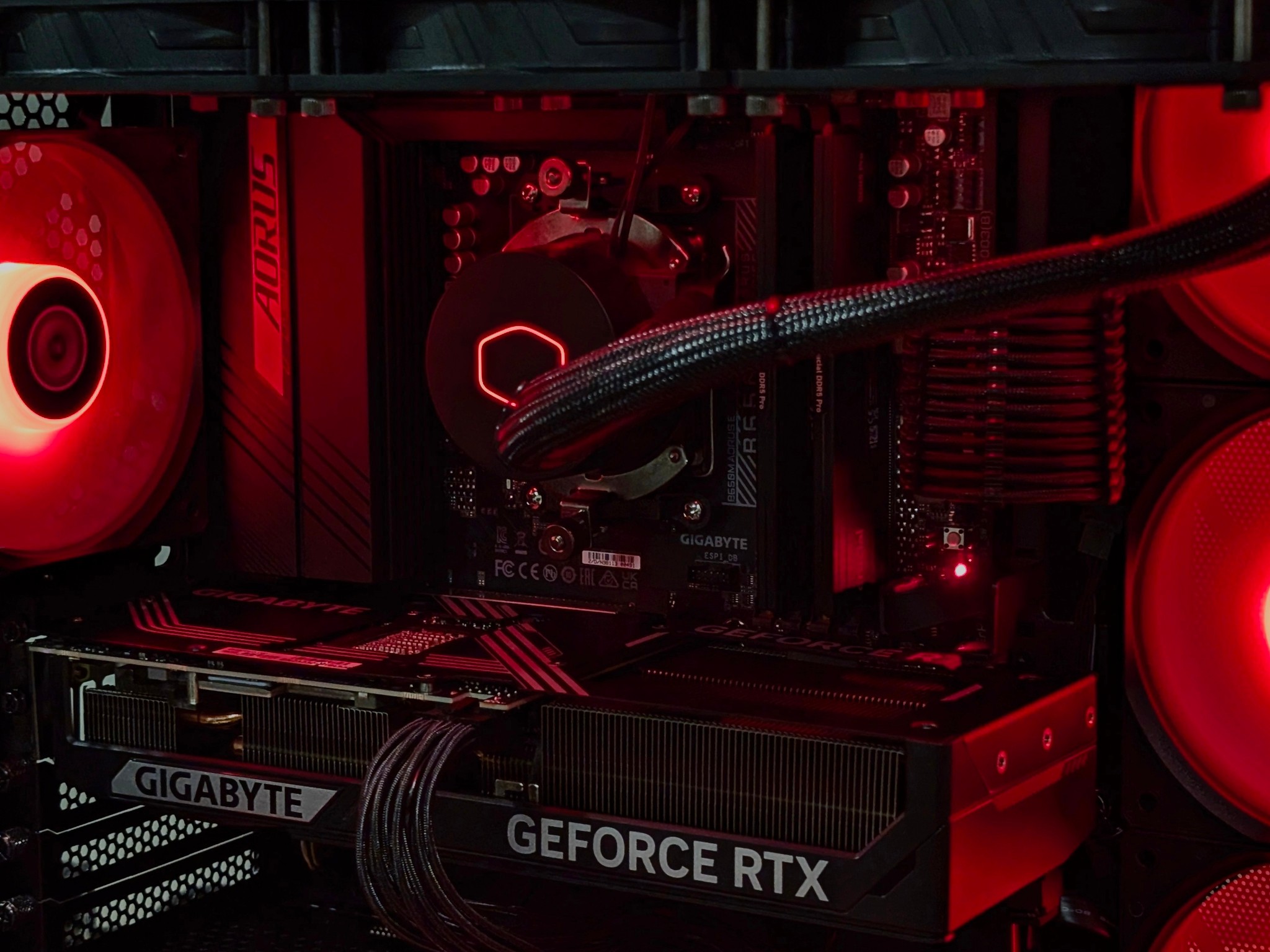 🔴 High FPS Gaming PC // RTX 5070 | Ryzen 5 7600X | 32GB DDR5 | 1TB NVMe | WiFi + Bluetooth 🔴