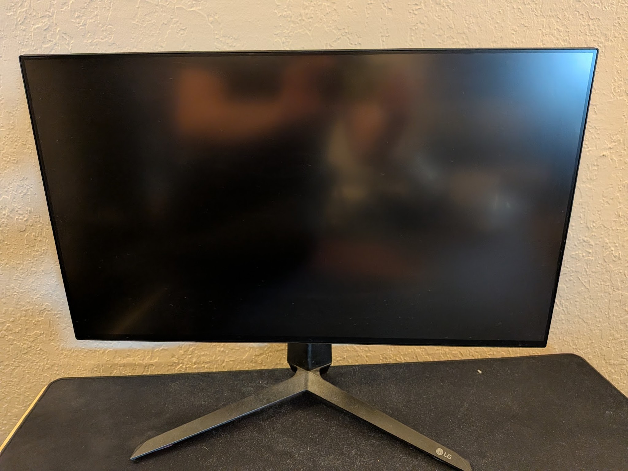 ク*ロ様 LG27インチ/4K/Nano IPS/1ms/144Hzモニター LG 27 Inch UltraGear™ 4K UHD Nano IPS 1ms 144Hz HDR 600 Monitor