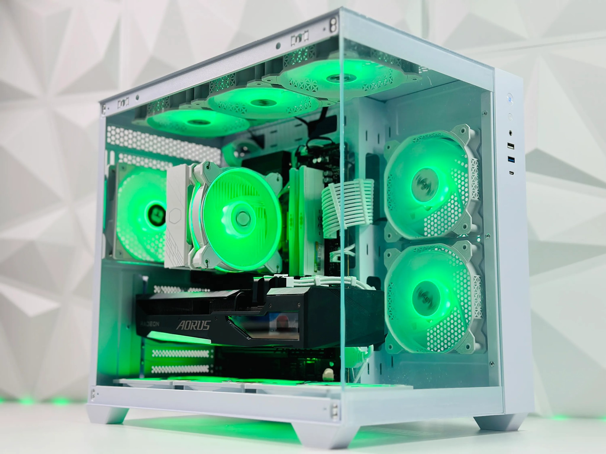 ❤️‍🔥❤️‍🔥Extreme Gaming PC ❤️‍🔥AMD RX 6800XT 16GB GDRR6 ⚡AMD Ryzen 7600 6-core⚡32GB DDR5⚡1TB NVME