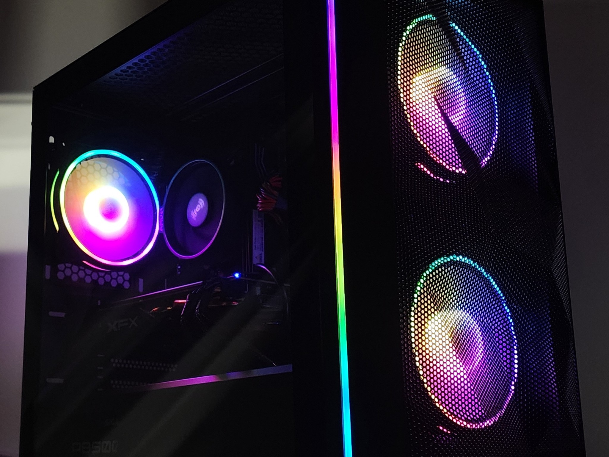 Gaming PC Ryzen 3 4100 16GB RAM 500GB SSD RX 580 8GB Windows 11 Computer