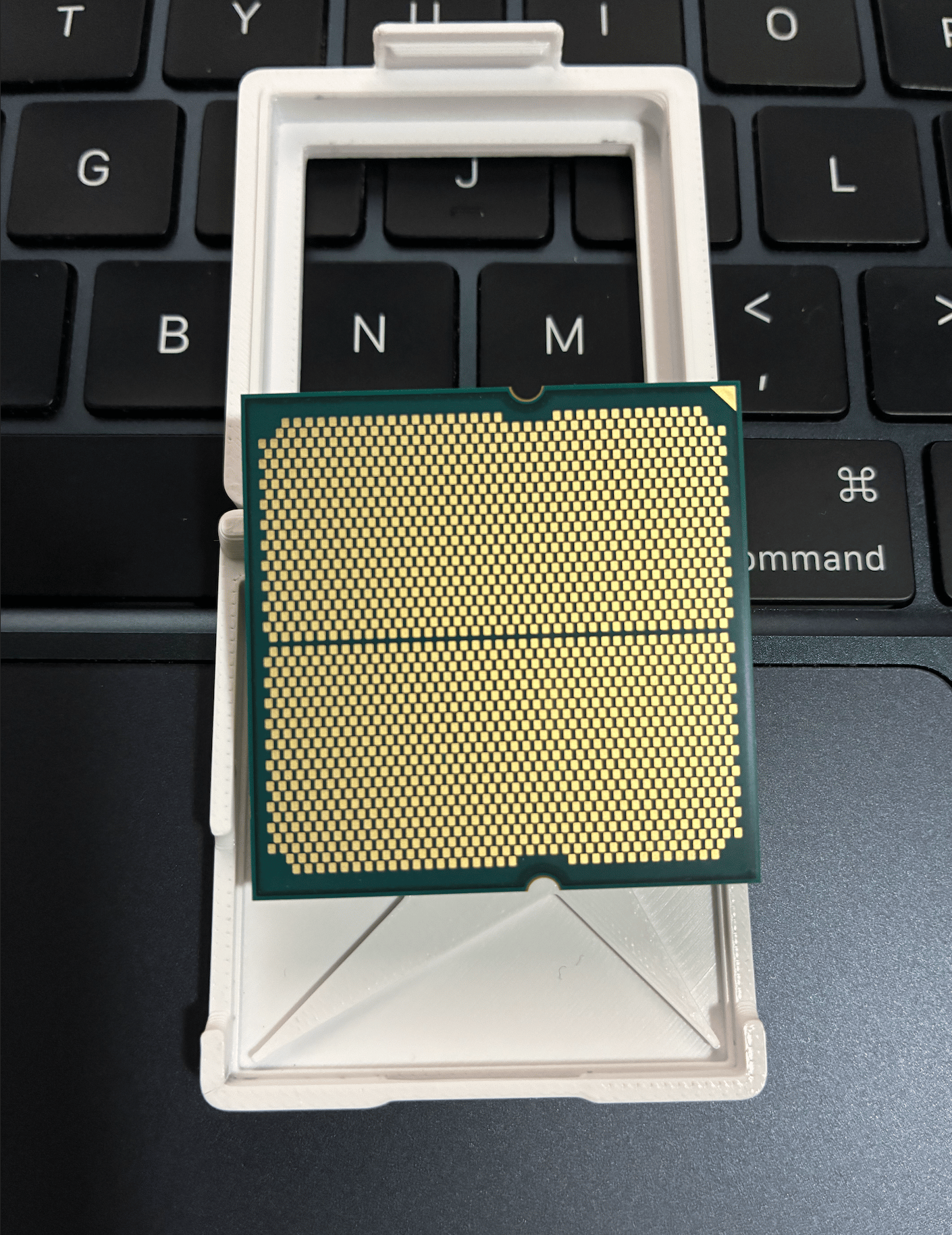 AMD Ryzen 7 7700X