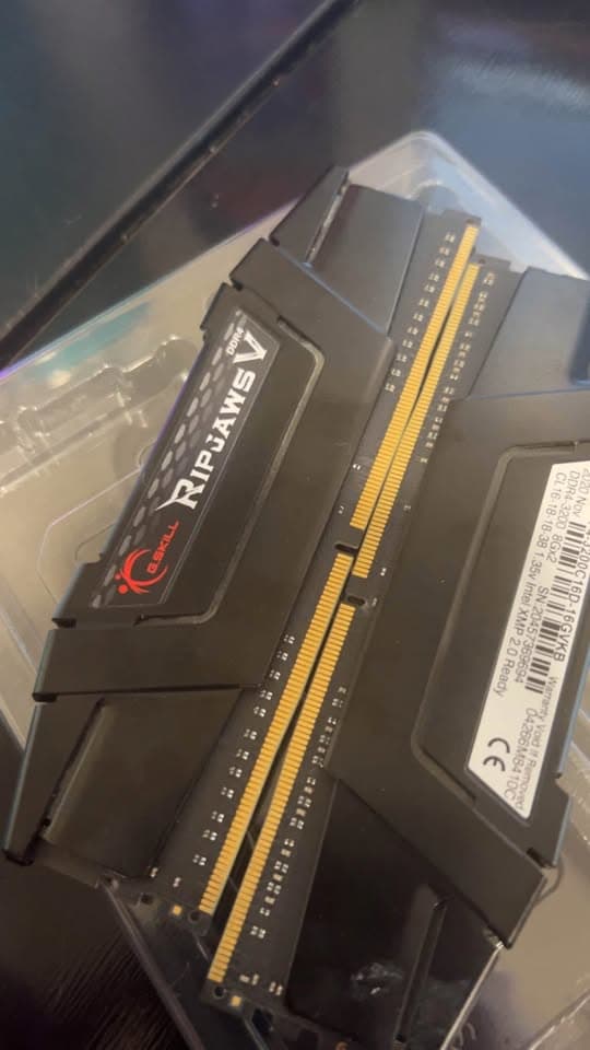 G.Skill Ripjaws V 16GB (2x8GB) 3200mhz DDR4