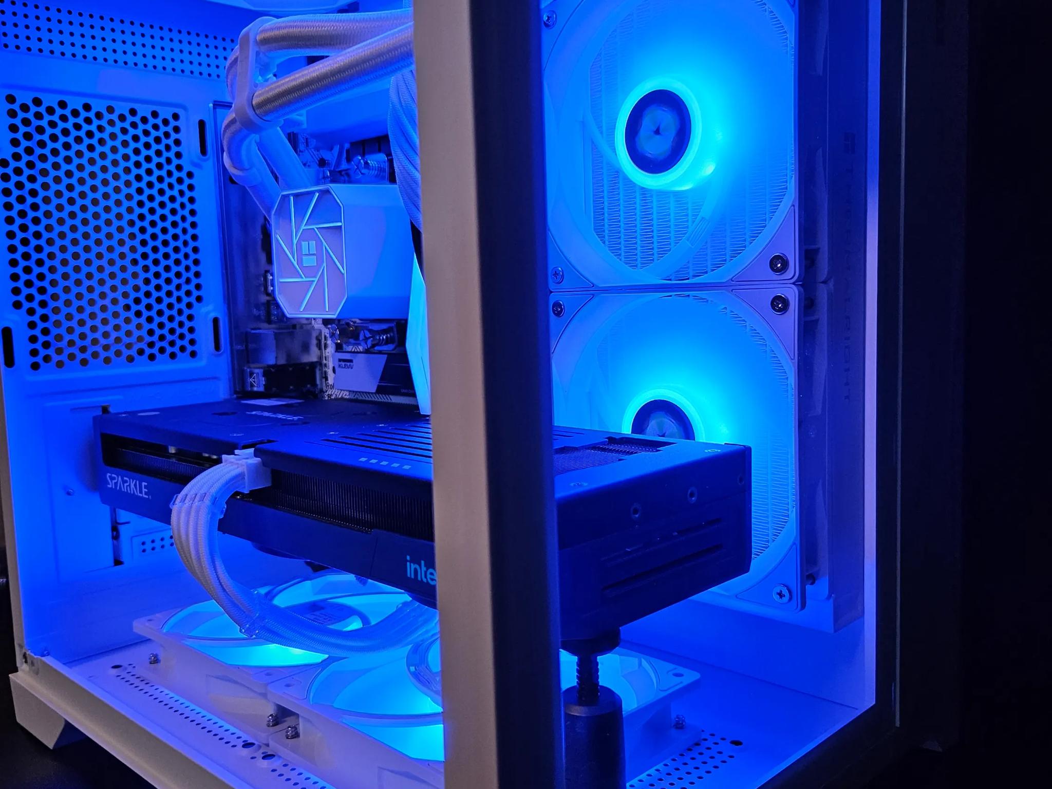 Limited time sale! Blue Team WINS! intel I5 / 35GB DDR5 / 1TB SSD / ARC B580