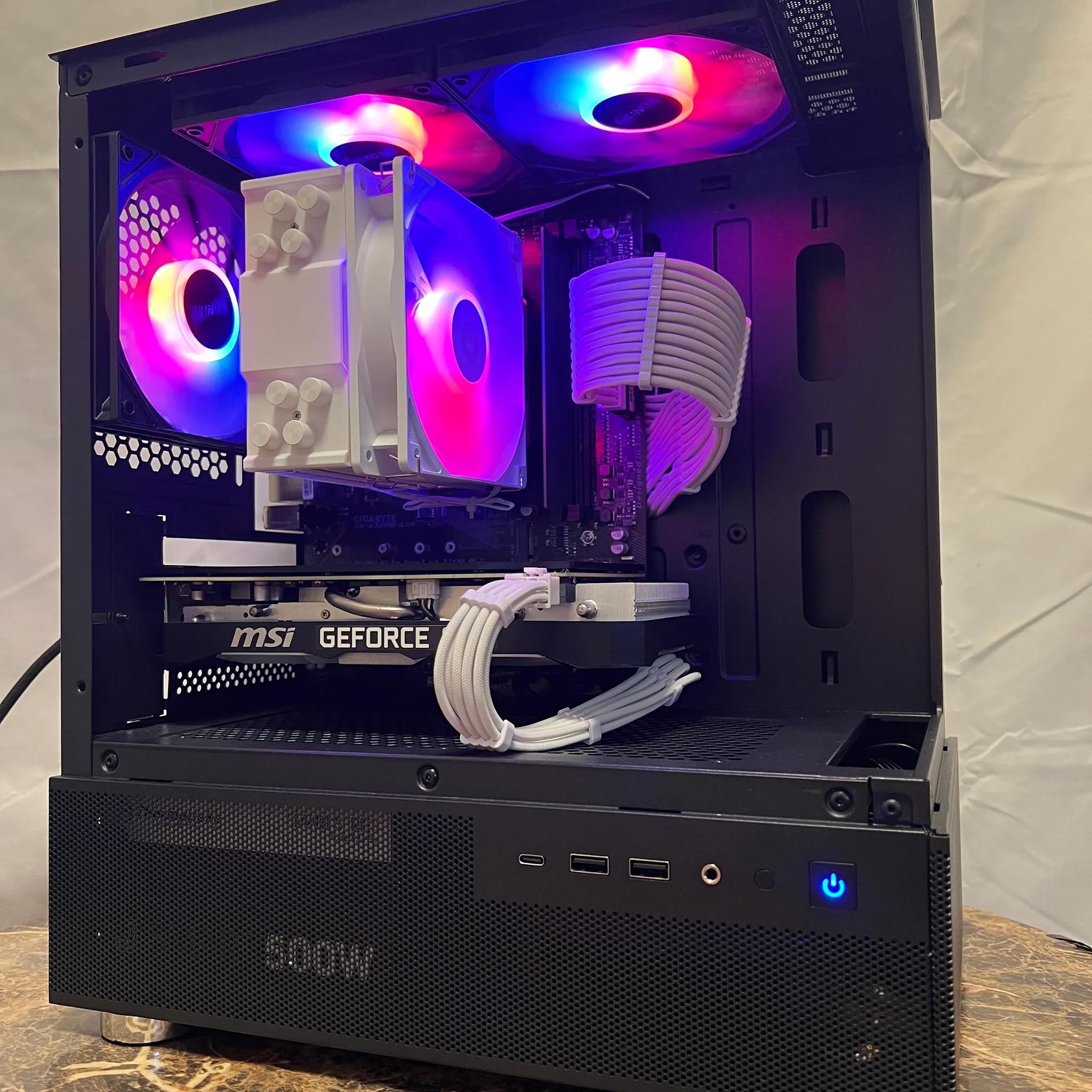 🌿❄️PepperMint🌿❄️ | GTX 1660 Super | Ryzen 3 2200G | 24GB RAM | 2.5TB Storage