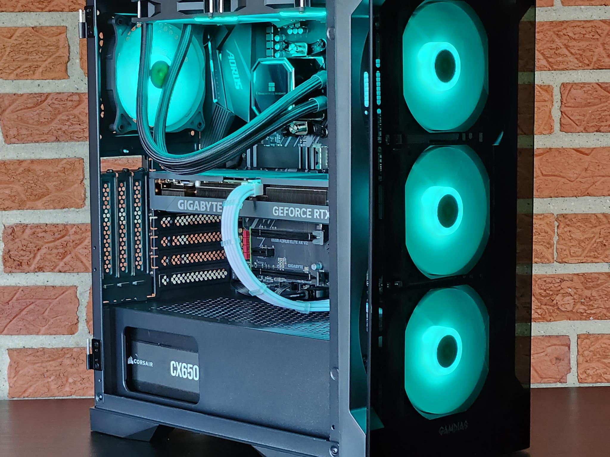 RTX 4060 Ti // RYZEN 5 5600G // 240MM AIO // 16GB RAM // 1TB SSD