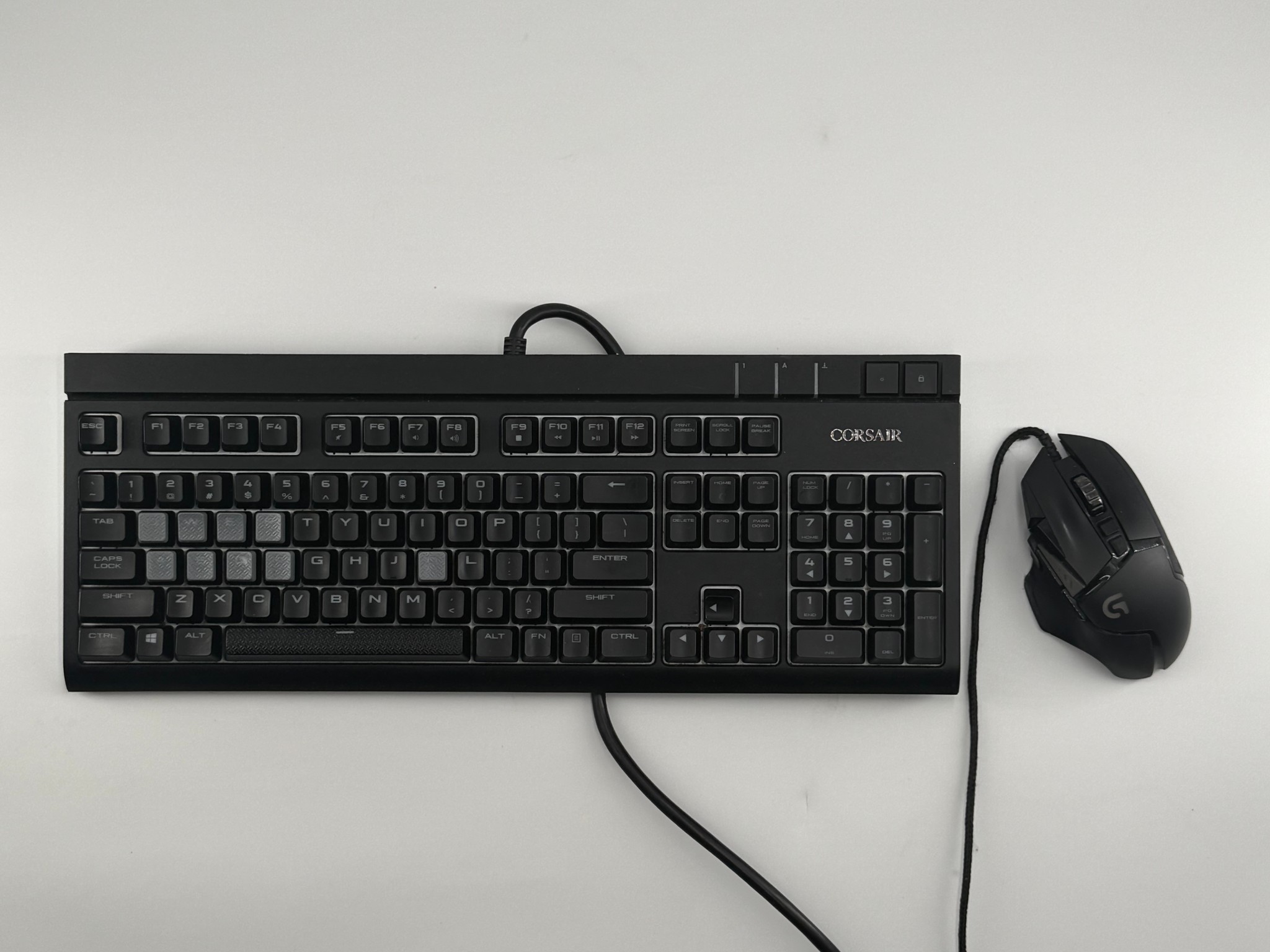 Custom Gaming PC – i7-8700K, GTX 1050 Ti, 32GB RAM, 2TB SSD, 1000W PSU, Water Cooling