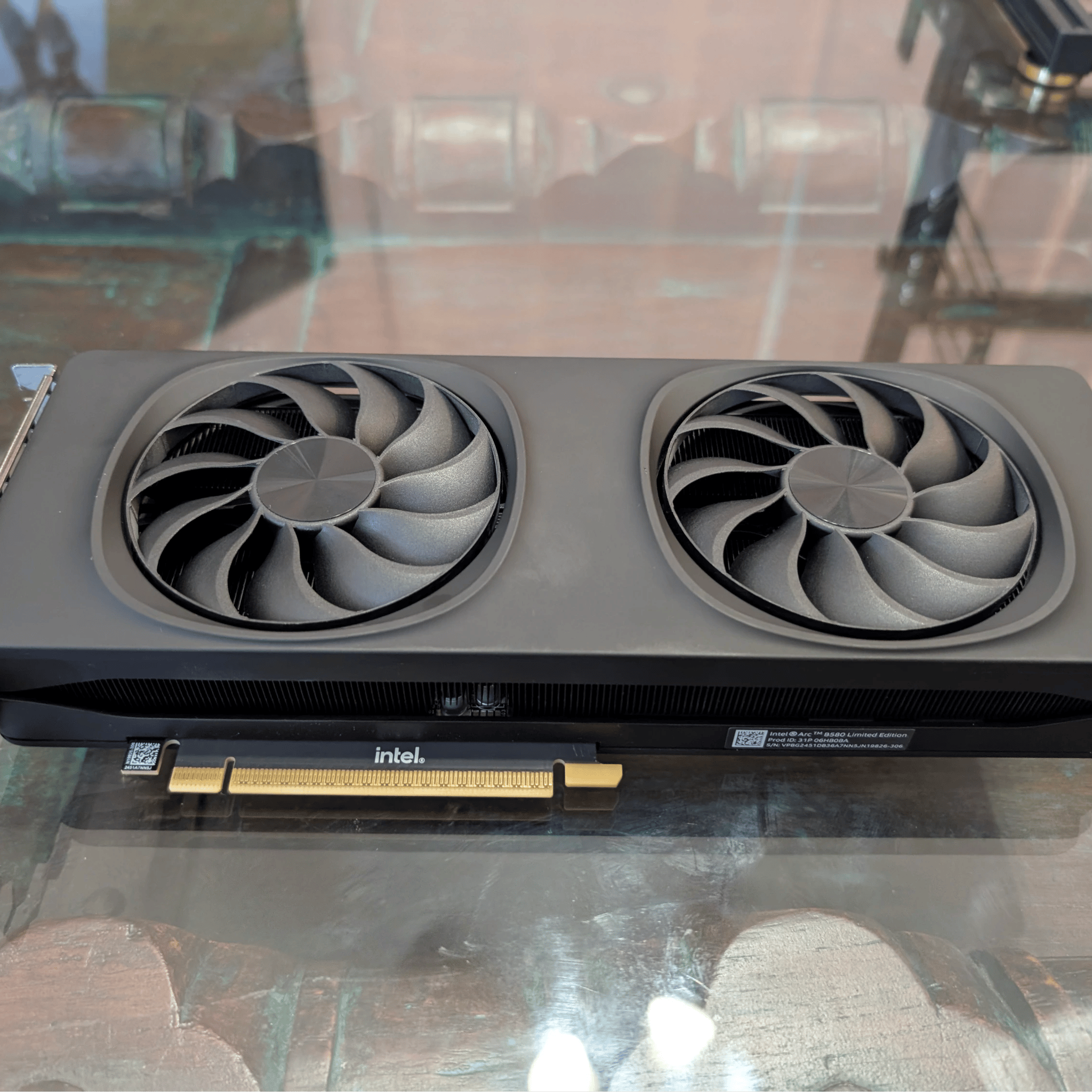 Intel Arc B580 LE