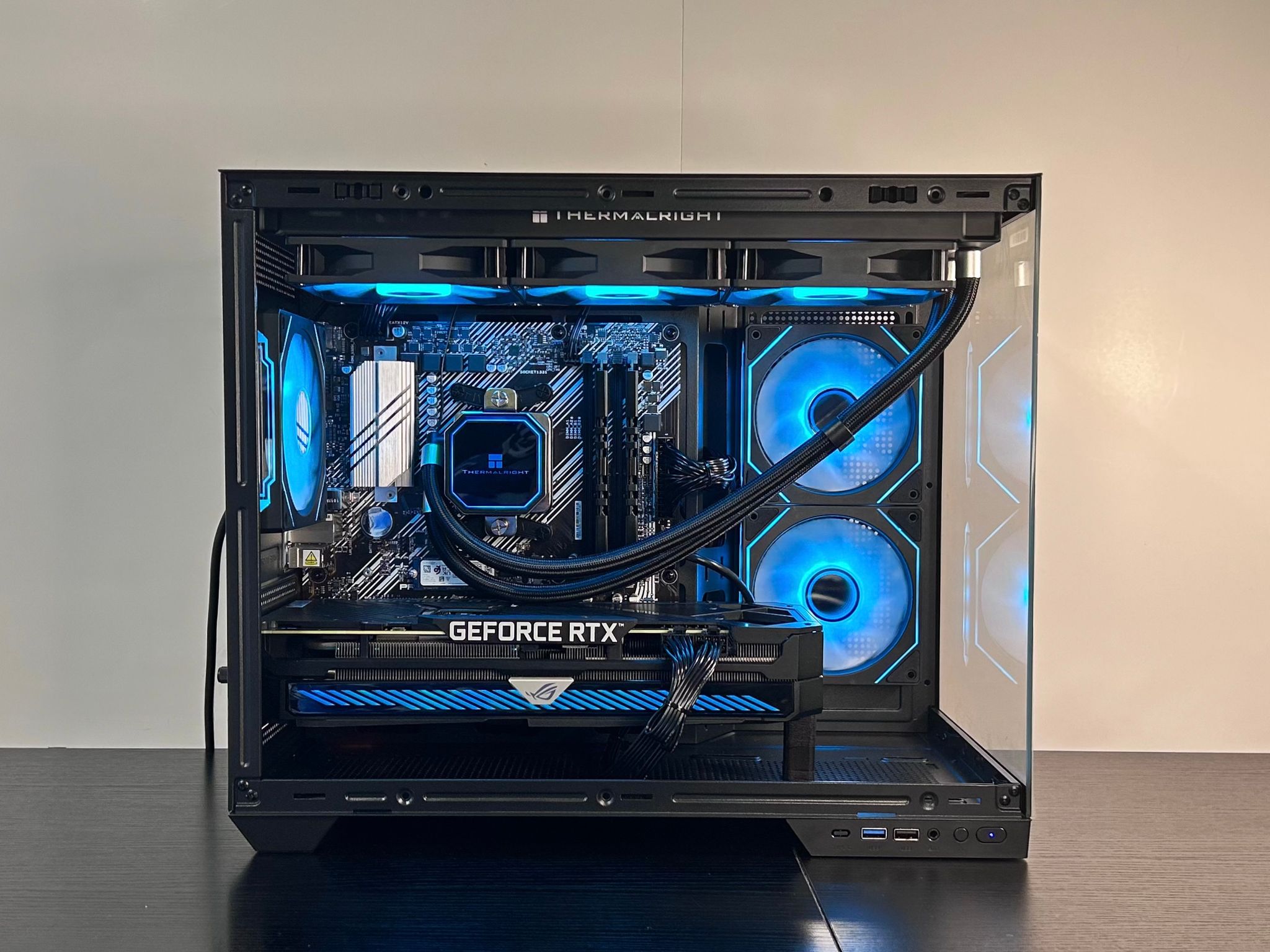 RTX 3070 / Ryzen 7 5800XT / 16GB RAM / 1TB SSD / Gaming PC