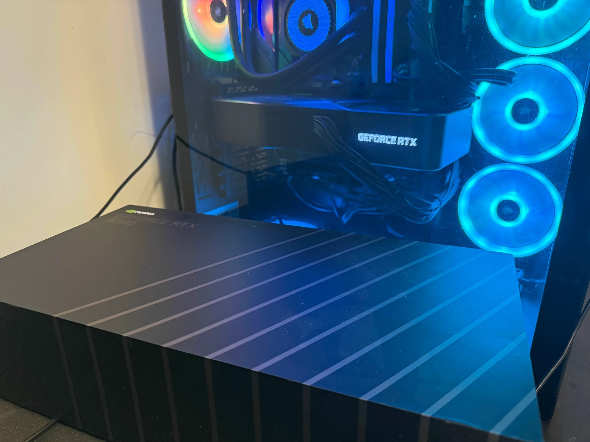 NVIDIA RTX 3090 Founders Edition – Excellent Condition | Original Packaging & Accessories