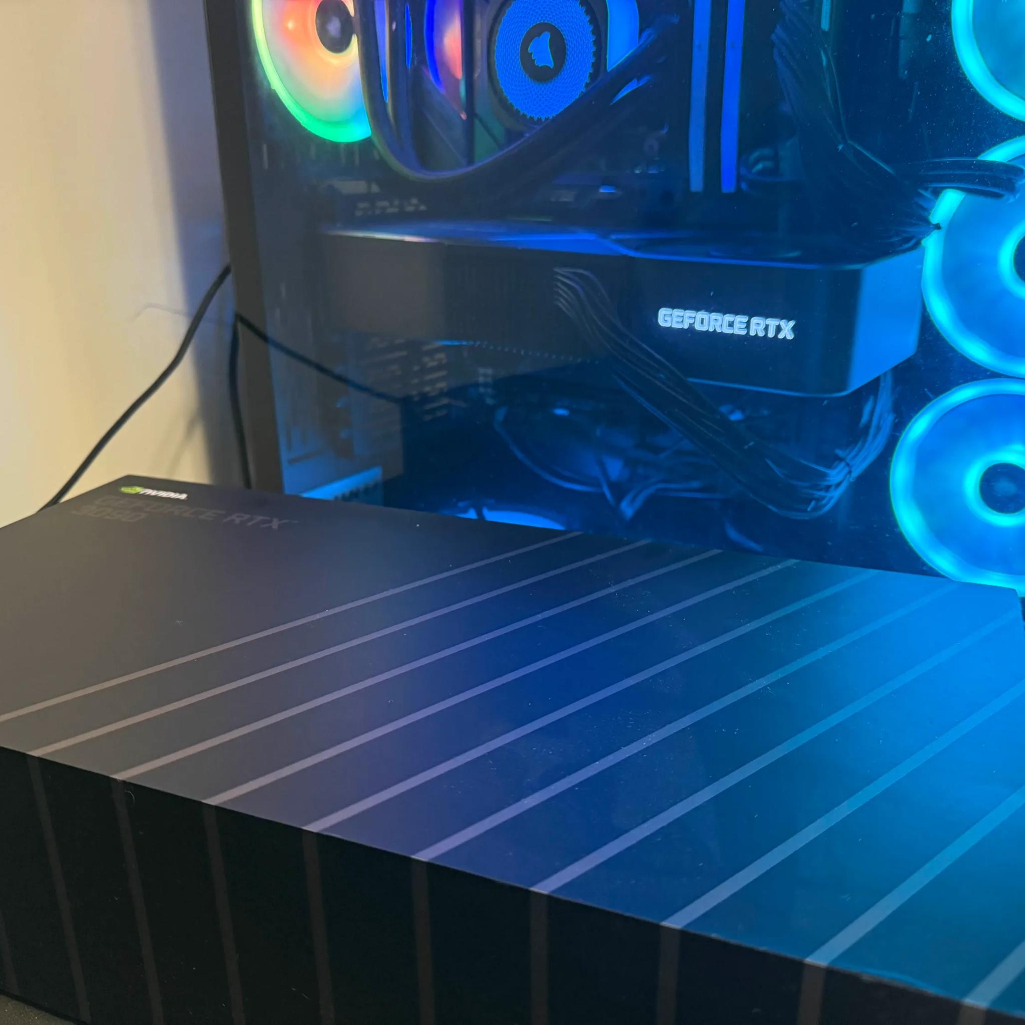 NVIDIA RTX 3090 Founders Edition – Excellent Condition | Original Packaging & Accessories