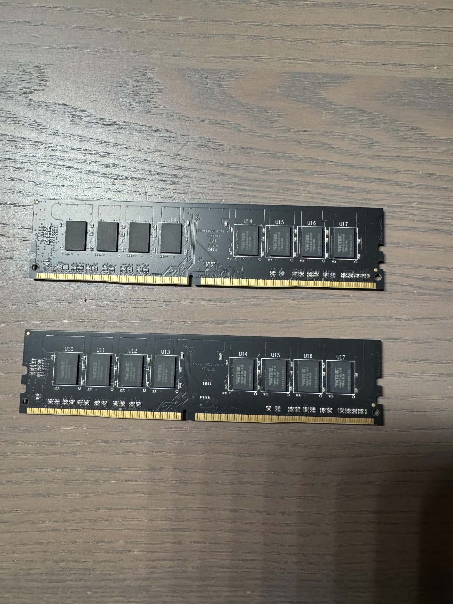 Patriot Memory 32GB (2x16GB) DDR4 2400MHz UDIMM Memory Module PSD416G24002