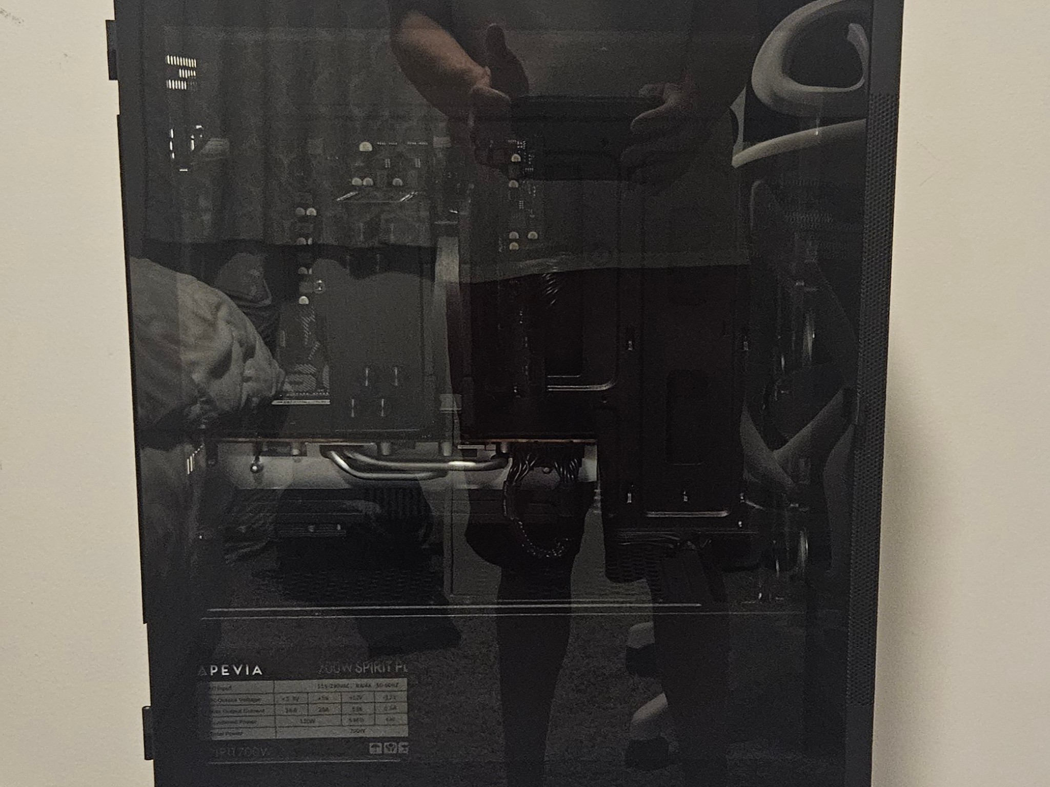 Stealth Knight Ryzen 5500 and RX 5700XT