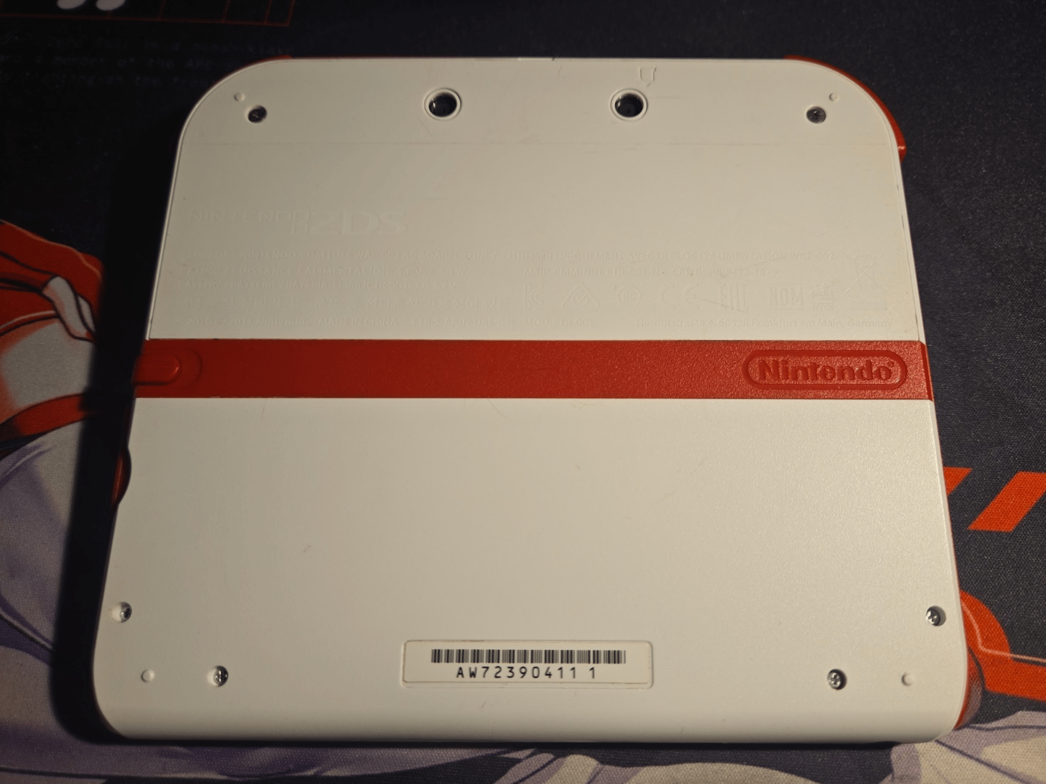 CUSTOM REFURBISHED Nintendo 2DS White/Red Handheld Console, NSMB2 Edition