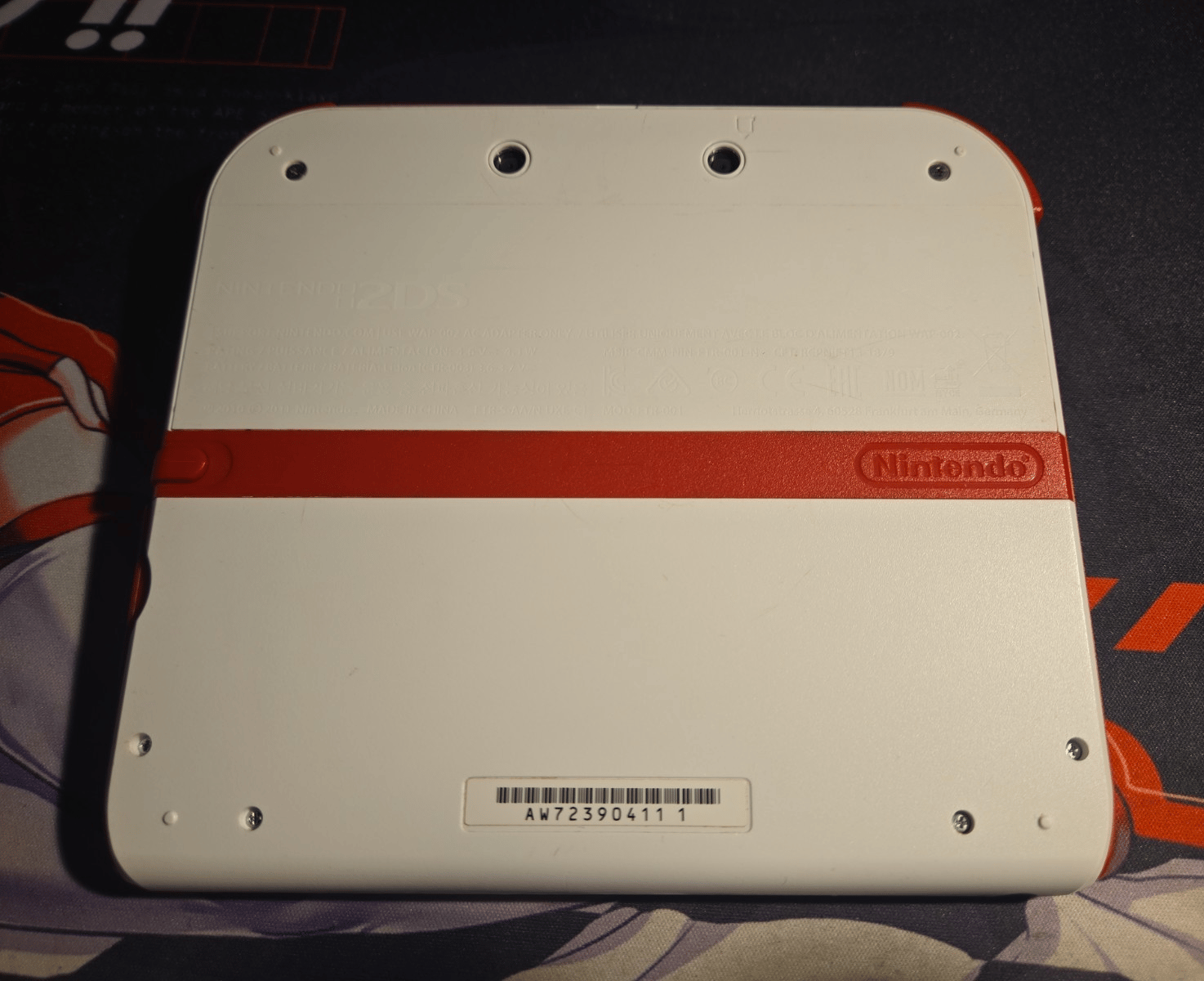 CUSTOM REFURBISHED Nintendo 2DS White/Red Handheld Console, NSMB2 Edition