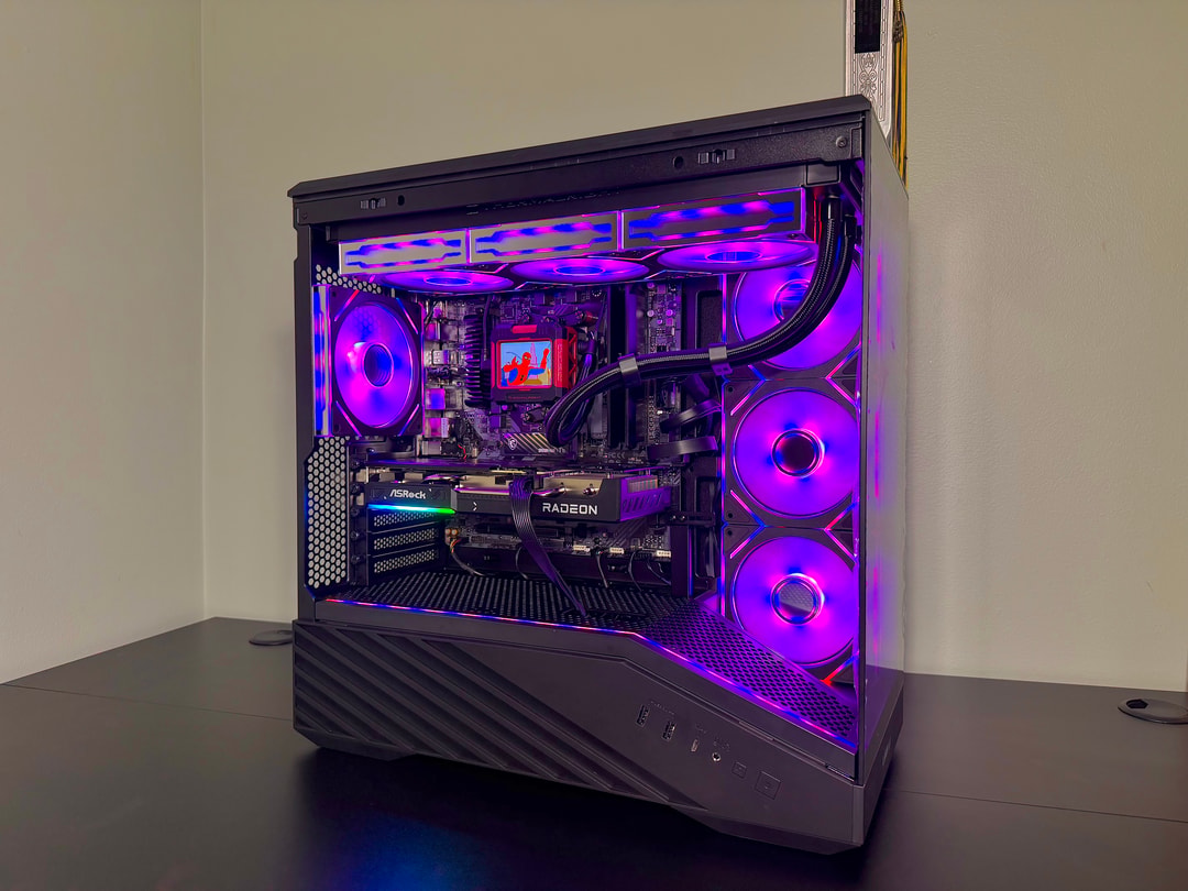 R7 7700X | 9060XT 16GB OC | 32GB DDR5 | 1TB Gen4 | LCD Screen