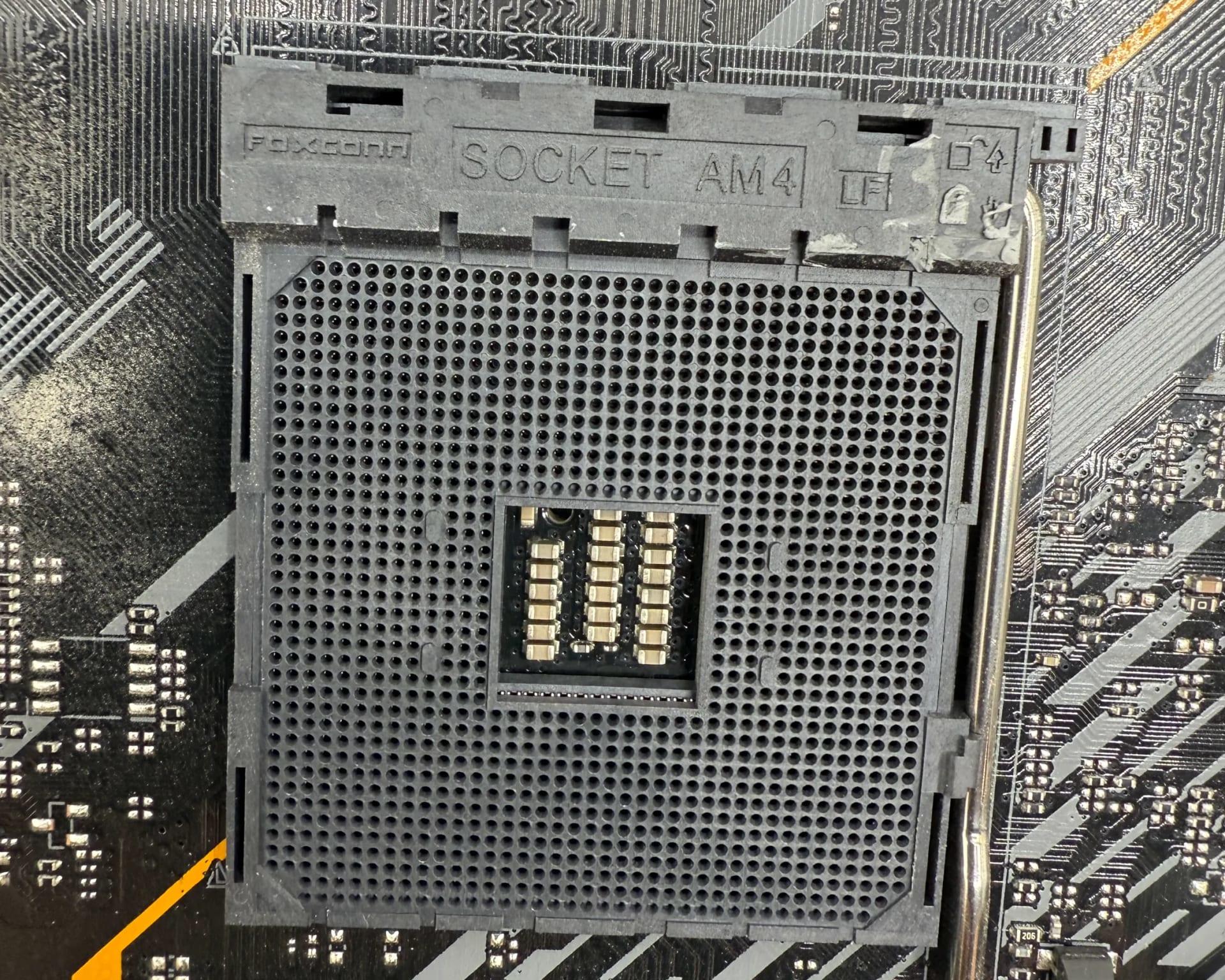 ASUS TUF GAMING x570-Plus (Wi-Fi)