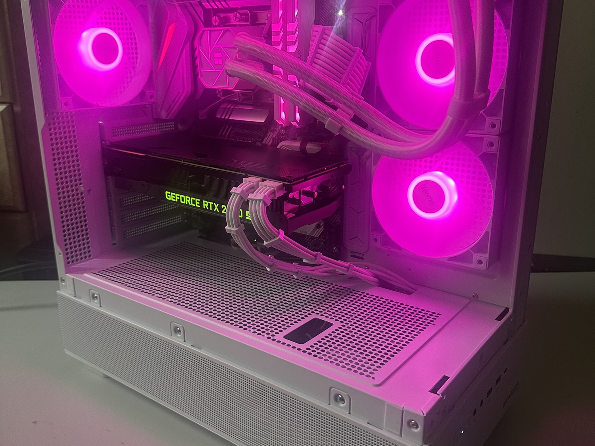 Gaming PC (i7-10700K / RTX 2070 Super / 1 TB NVME / 32GB RAM)