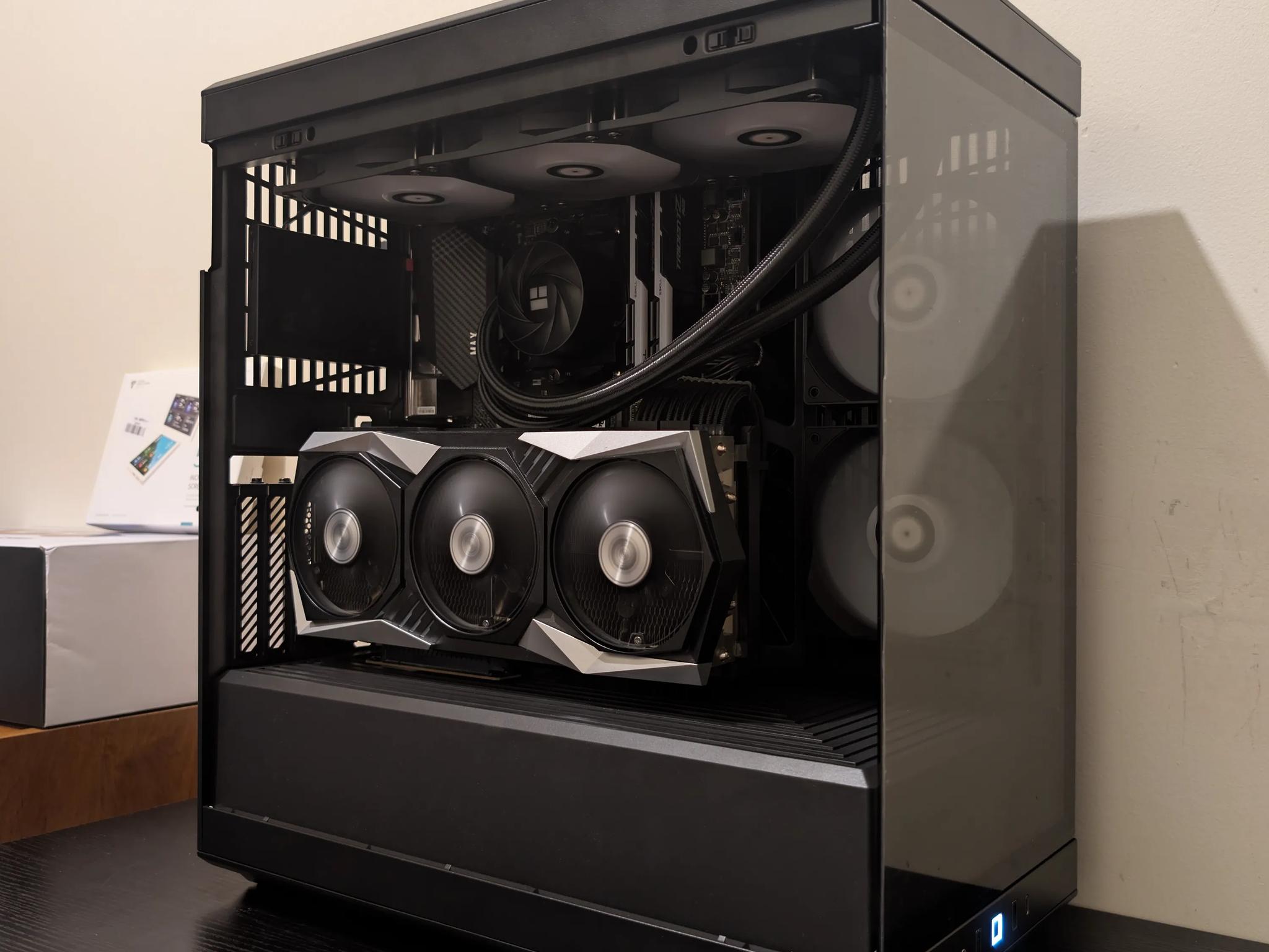 🐦‍⬛ 1440p Gaming Beast | RX 6900XT | Ryzen 7 5700X3D | 1TB SSD | 32GB RAM | WiFi & Bluetooth 🐦‍⬛