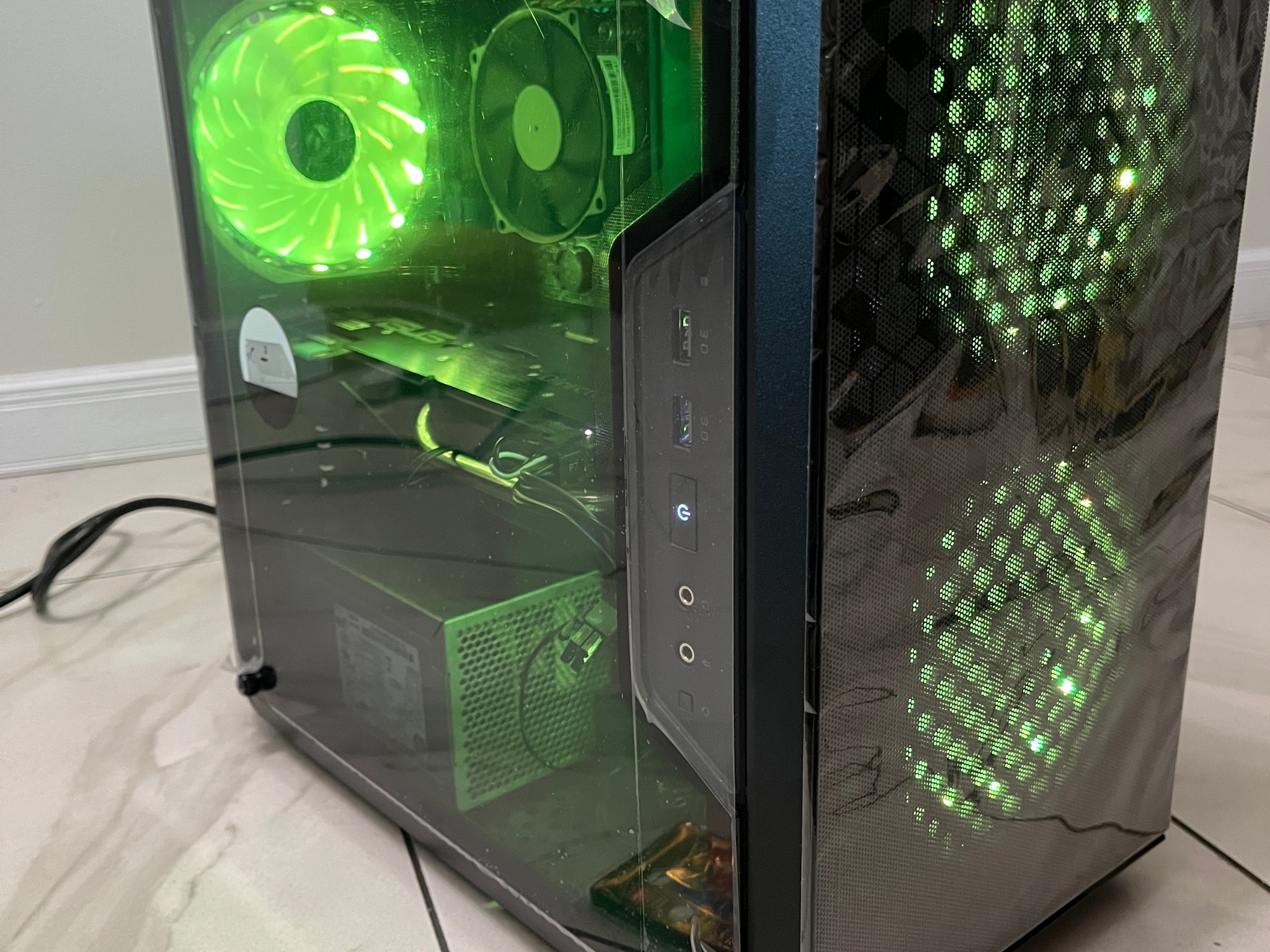 NVIDIA GTX 970, Intel Core i5-7400, 12GB RAM, 870 GB Storage - Budget RGB Gaming PC w/ Wi-Fi + BT