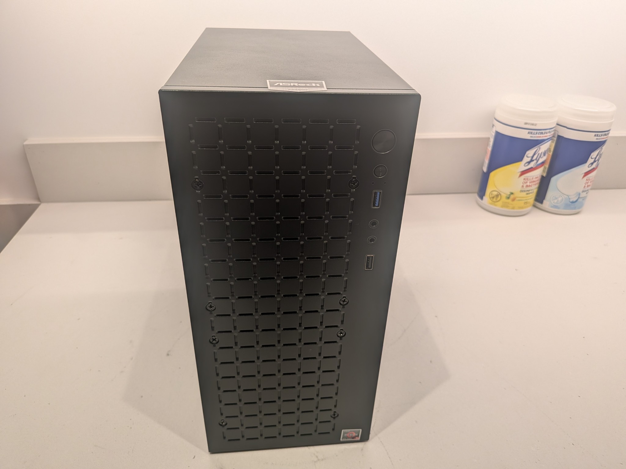 1080p Budget ITX - RX 6600M, Ryzen 5 5500, 32 GB RAM, 2 TB SSD
