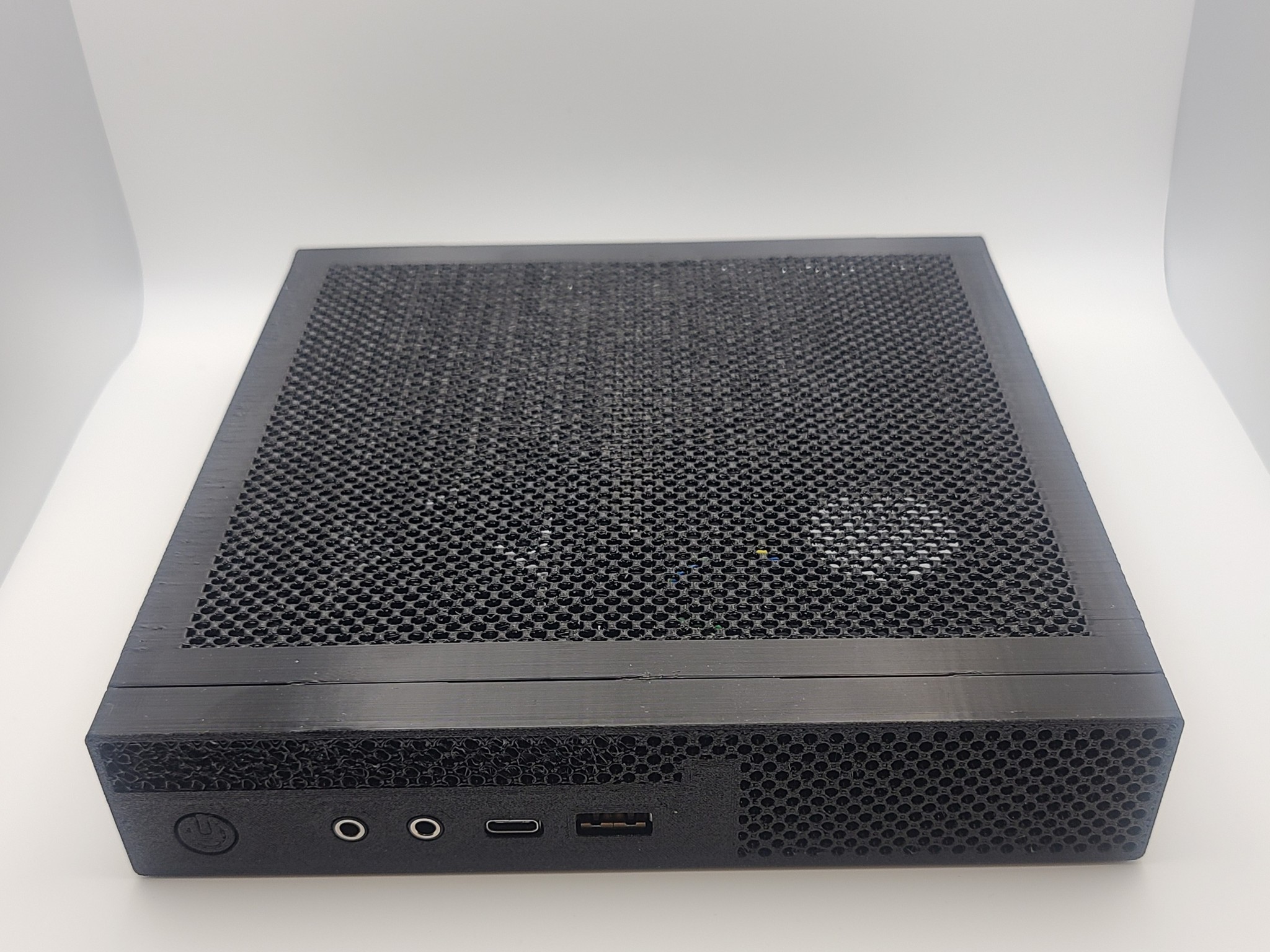 Lenovo ThinkCentre M720Q TINY with Radeon RX 6400 LP (ASRock)