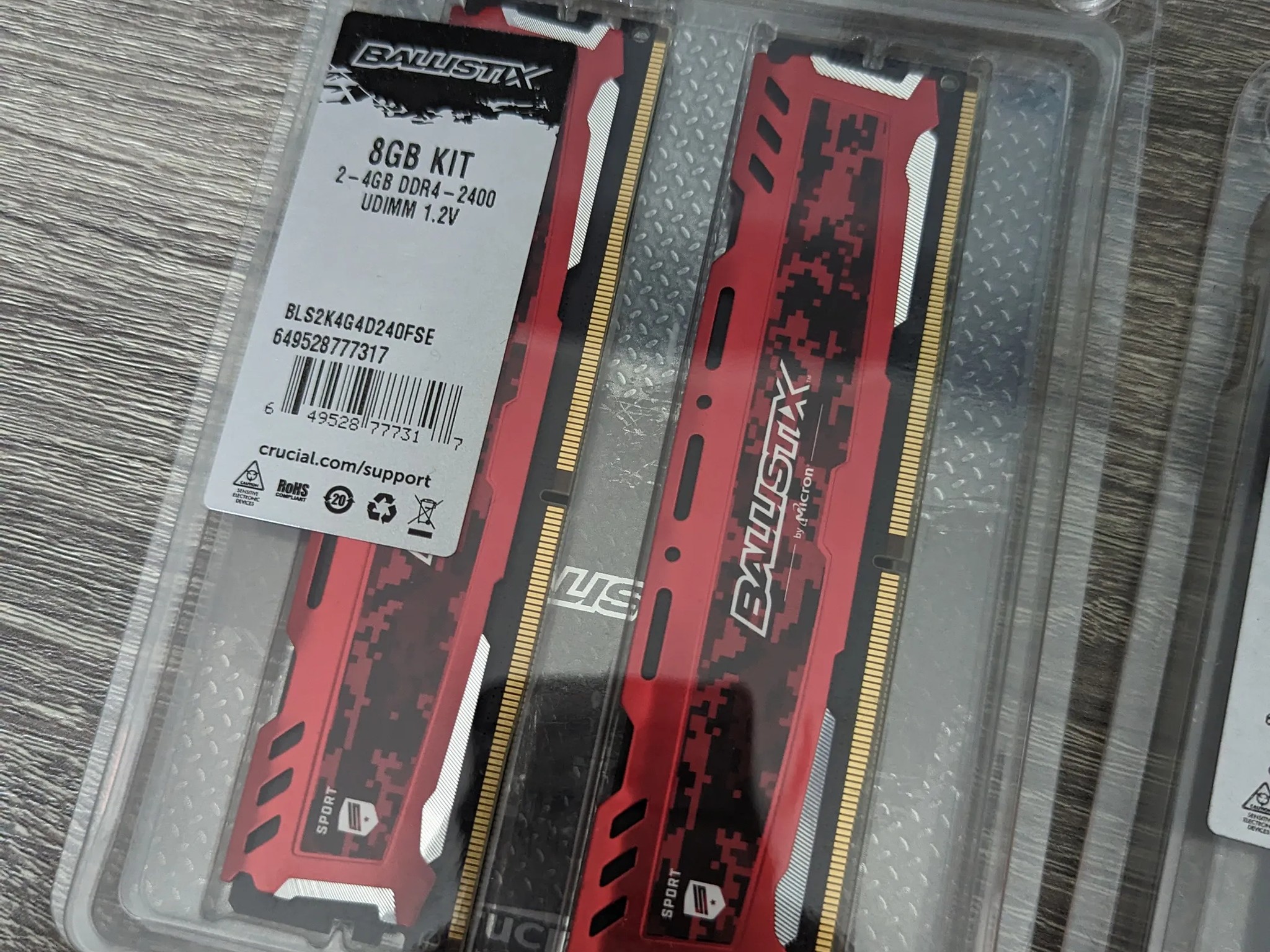 2 Kits Crucial Ballistix Sport RAM 8GB Kit (2x4) DDR4 2400Mhz