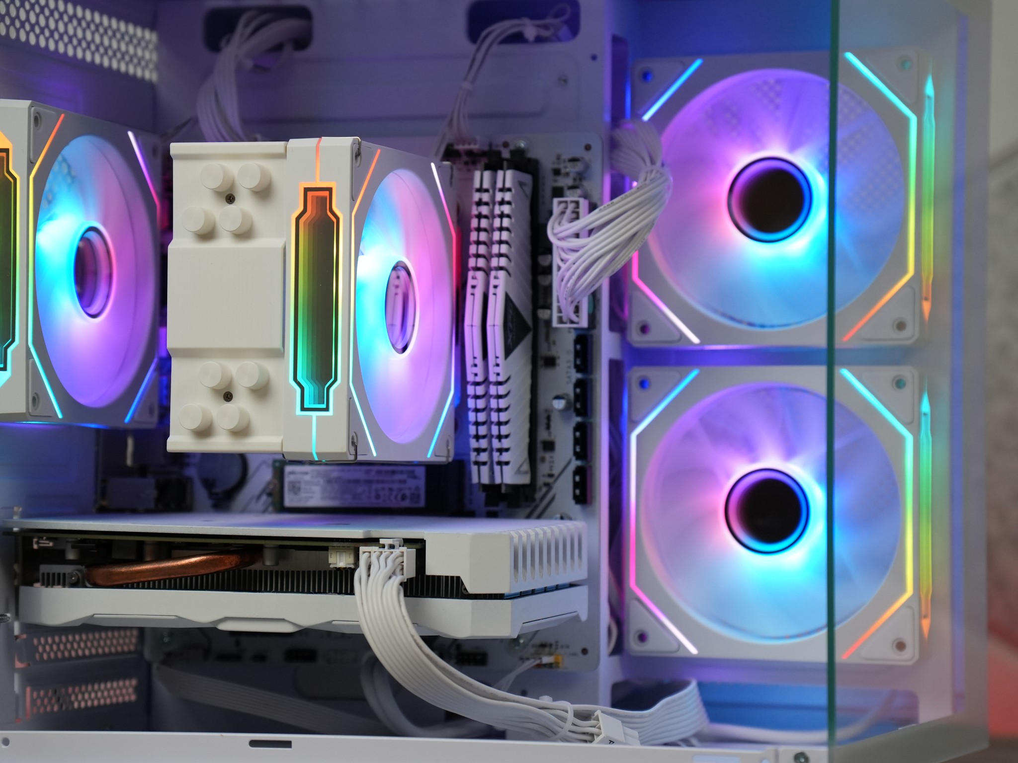 White out Gaming PC | RTX 2060 | RYZEN 7  | 16GB RAM | 512GB SSD | WINDOWS 11 | WIFI & BT