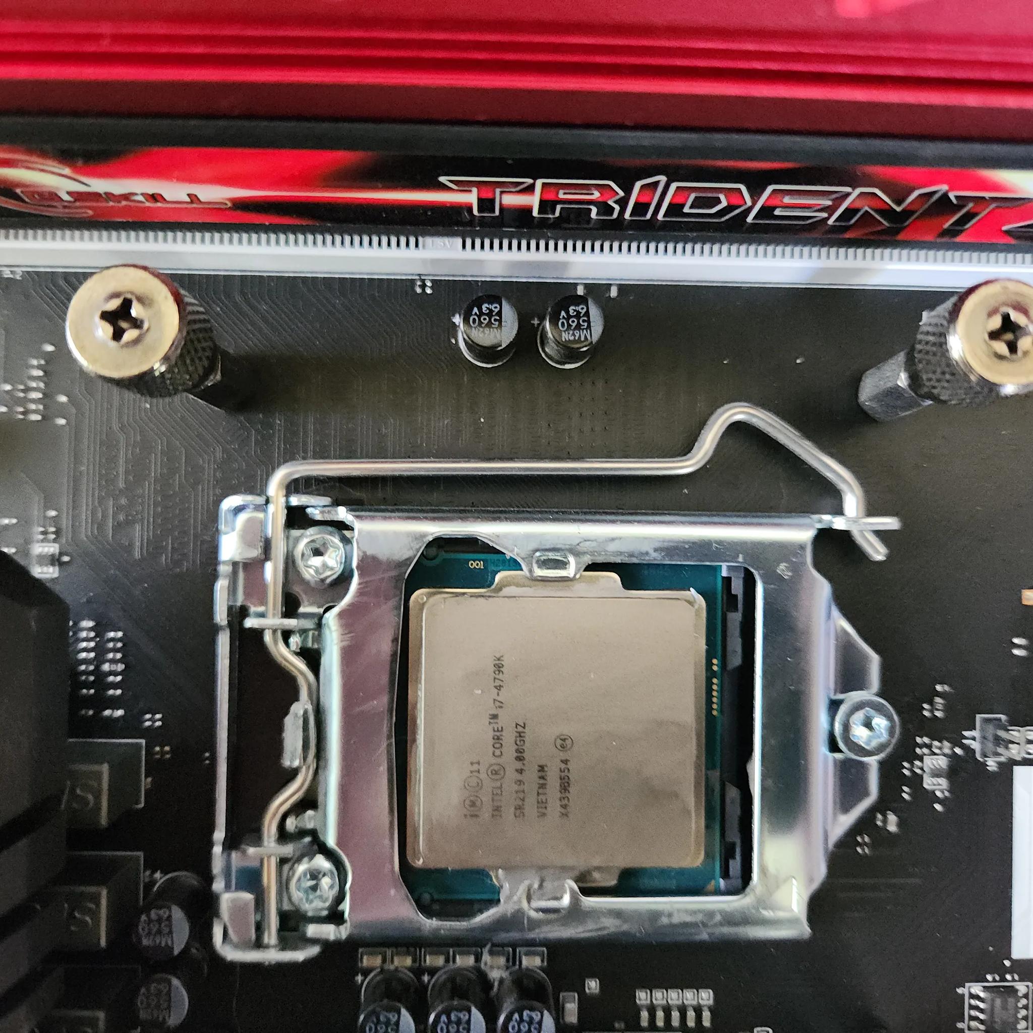 COMBO MSI Z97S SLI Krait Edition+ i7 4790k 4ghz + 24GB DDR3 2800