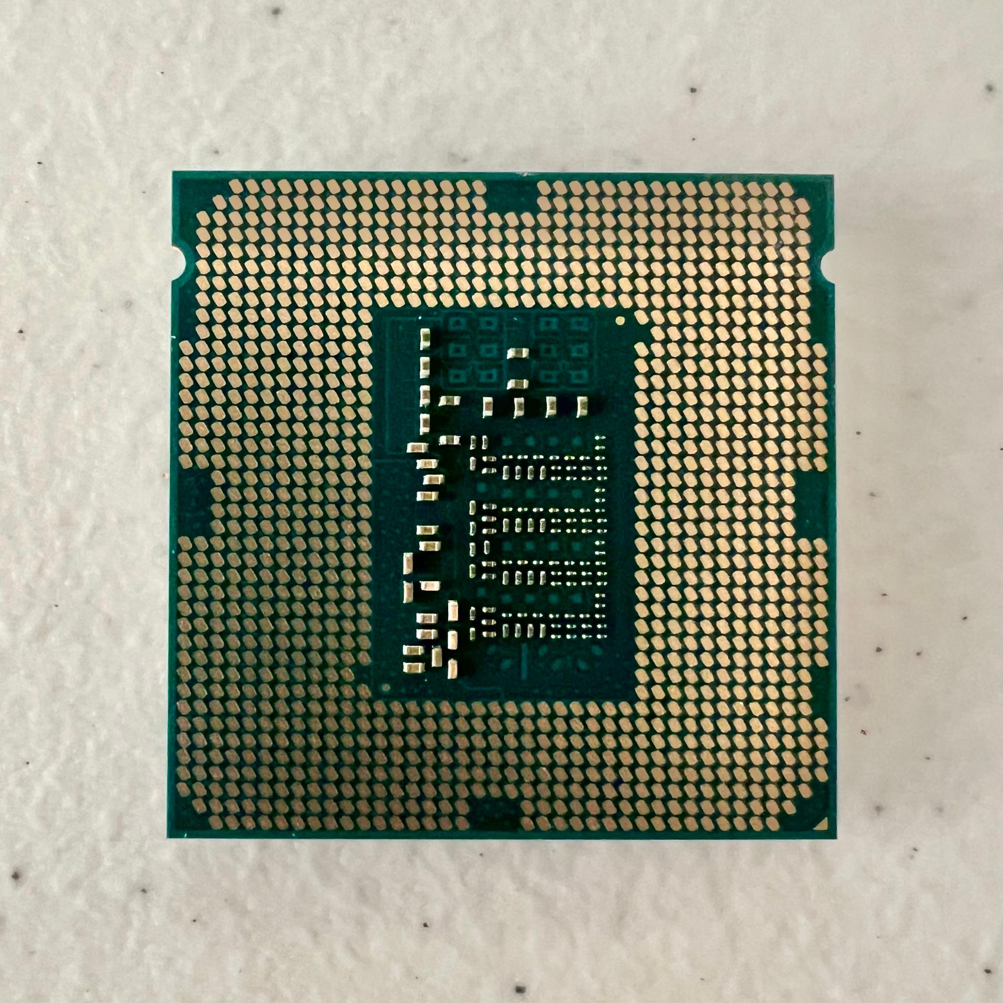 SABERTOOTH Z97 Mark 2 | i7-4790k| 4x4GB DRAM | PCI Express WIFI N Adapter