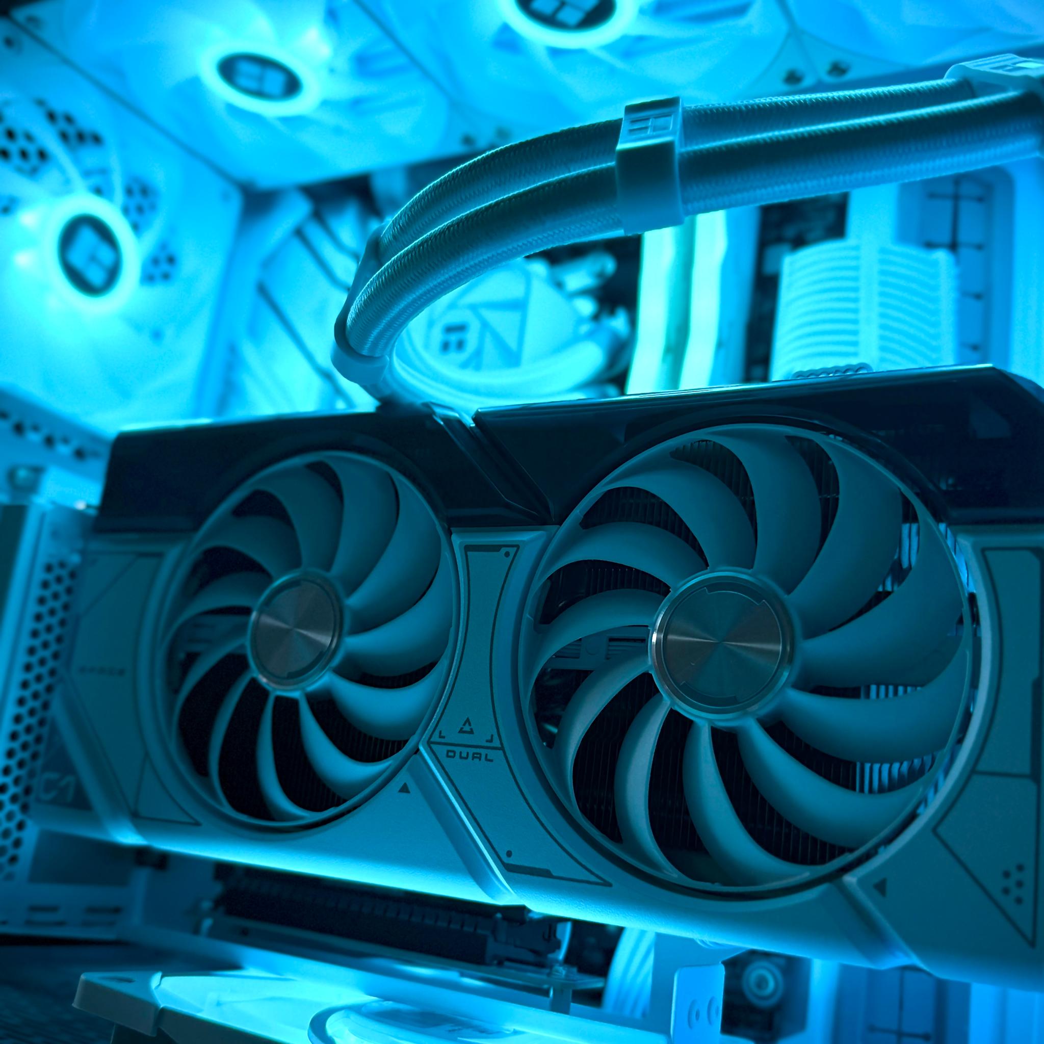 ❄️🤍Fresh Snow🤍❄️🤍RTX Streaming/Gaming PC⚪ RTX 4070 Super 12GB⚪AMD Ryzen 7 7800X3D⚪32GB DDR5⚪2TB NVME