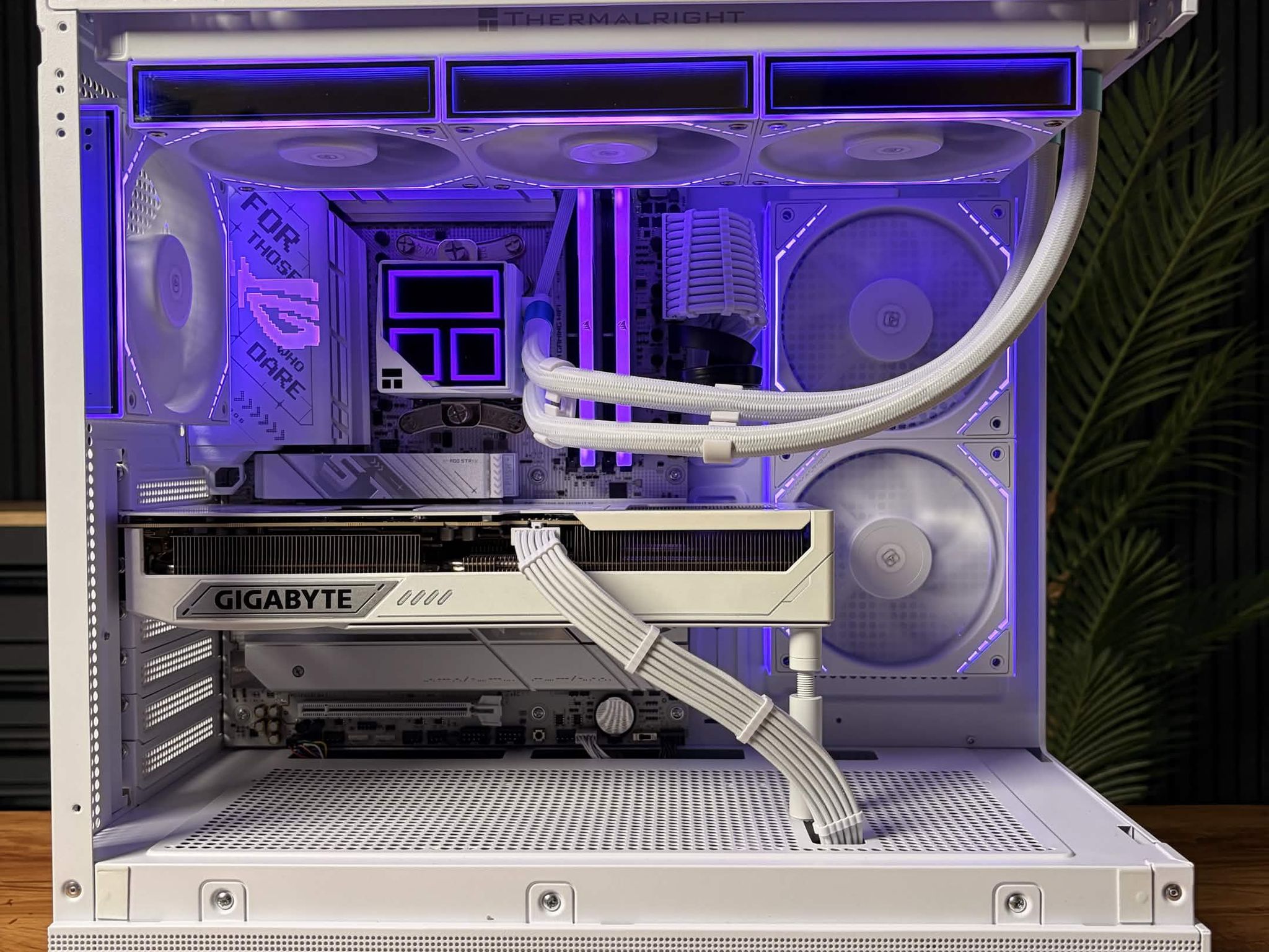GeForce RTX 5080 Custom Gaming PC - Ryzen 7 9850X3D