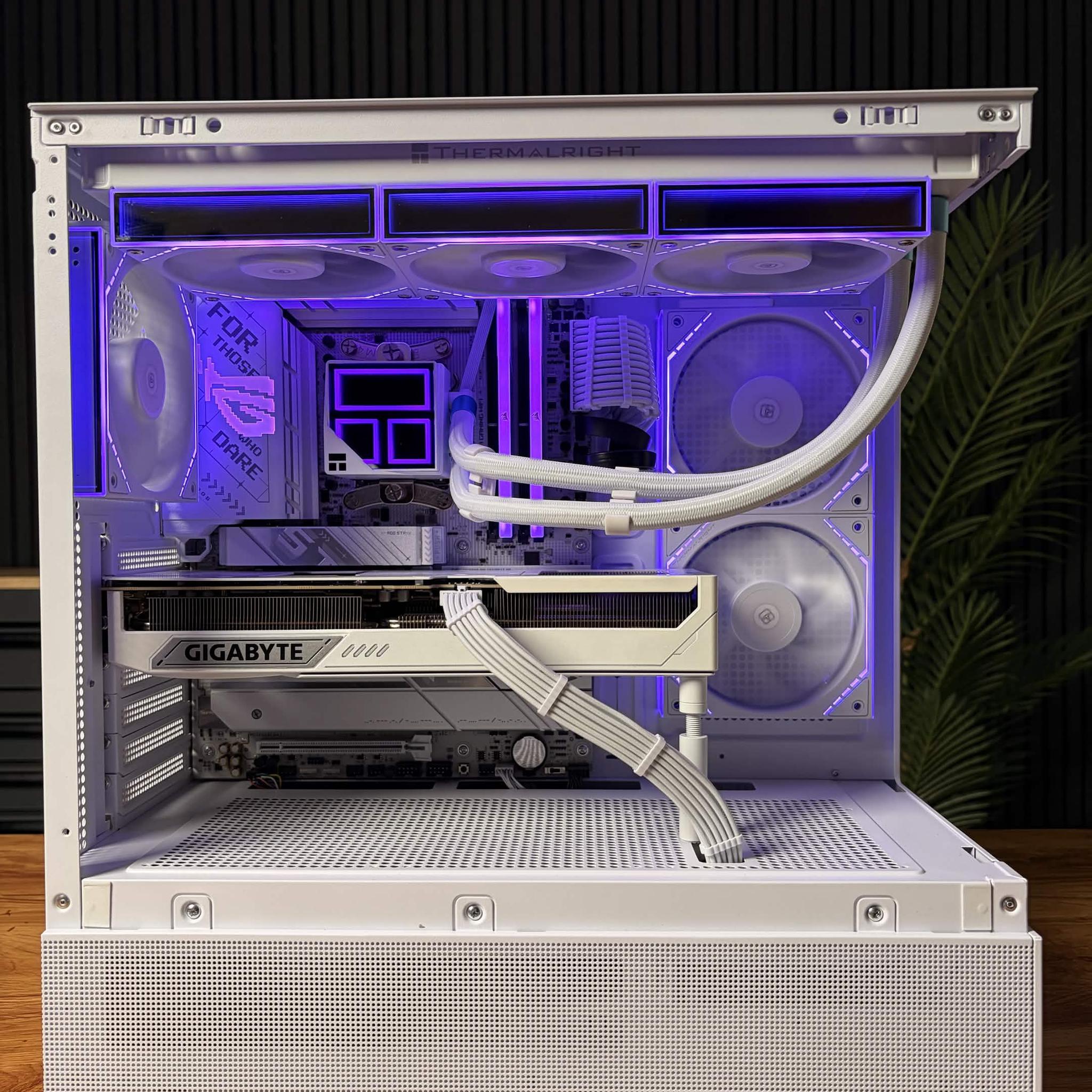GeForce RTX 5080 Custom Gaming PC - Ryzen 7 9850X3D