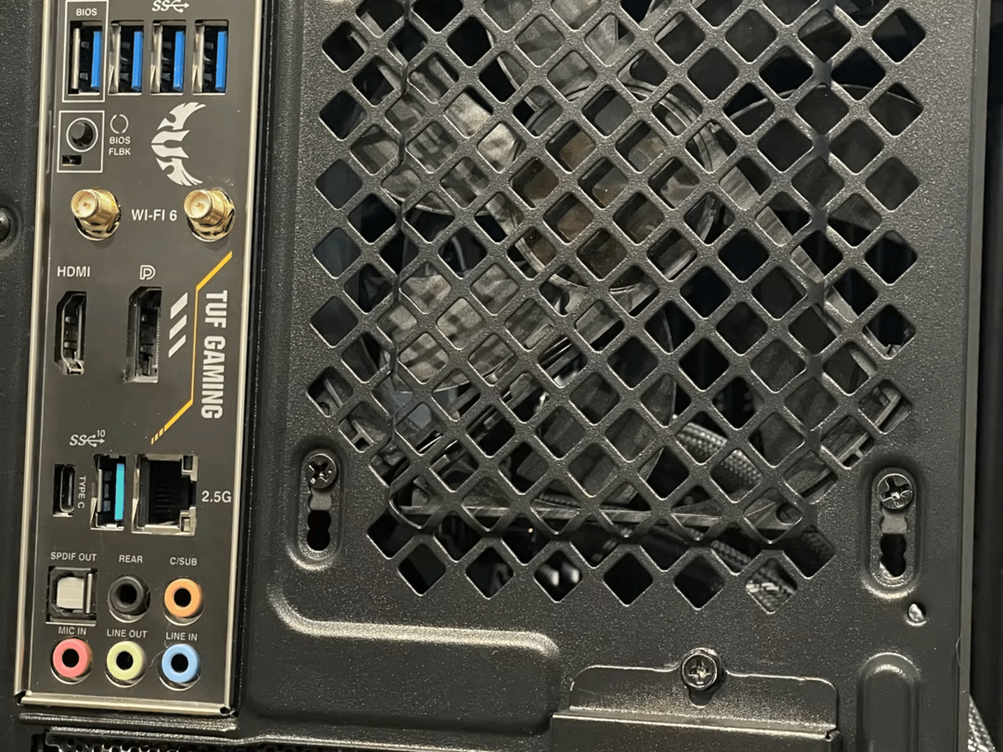 Ryzen 5900x, Zotac 3090, 1000W PSU, 2TB Custom PC