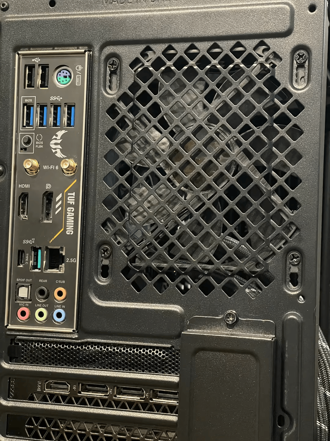 Ryzen 5900x, Zotac 3090, 1000W PSU, 2TB Custom PC