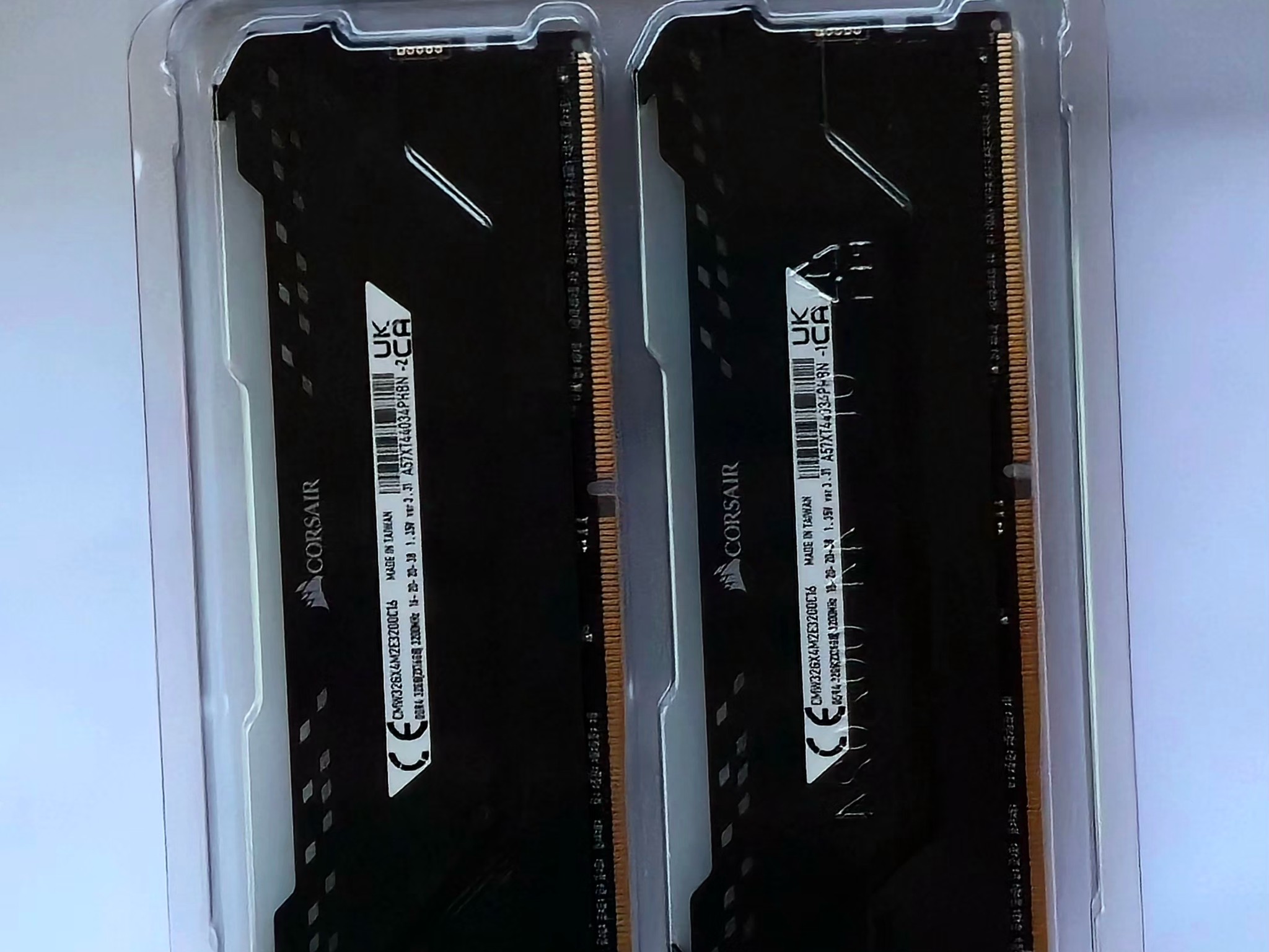Corsair Vengeance RGB Pro 32gb (2x16) DDR4 3200MHz