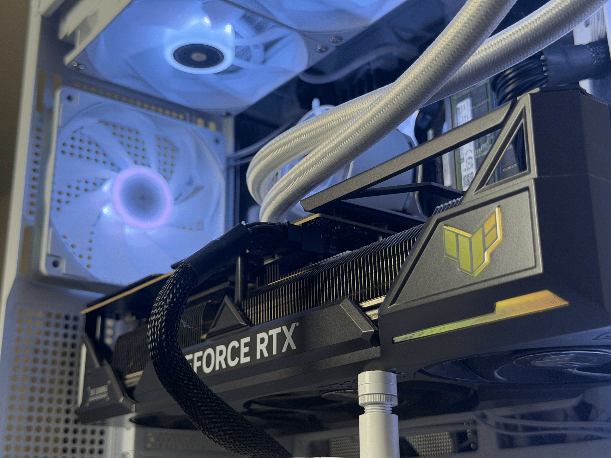 ⚪️ RTX 4080 GAMING PC ⚪️| RYZEN 9 7945X | 32GB RAM DDR5 | 2TB SSD |