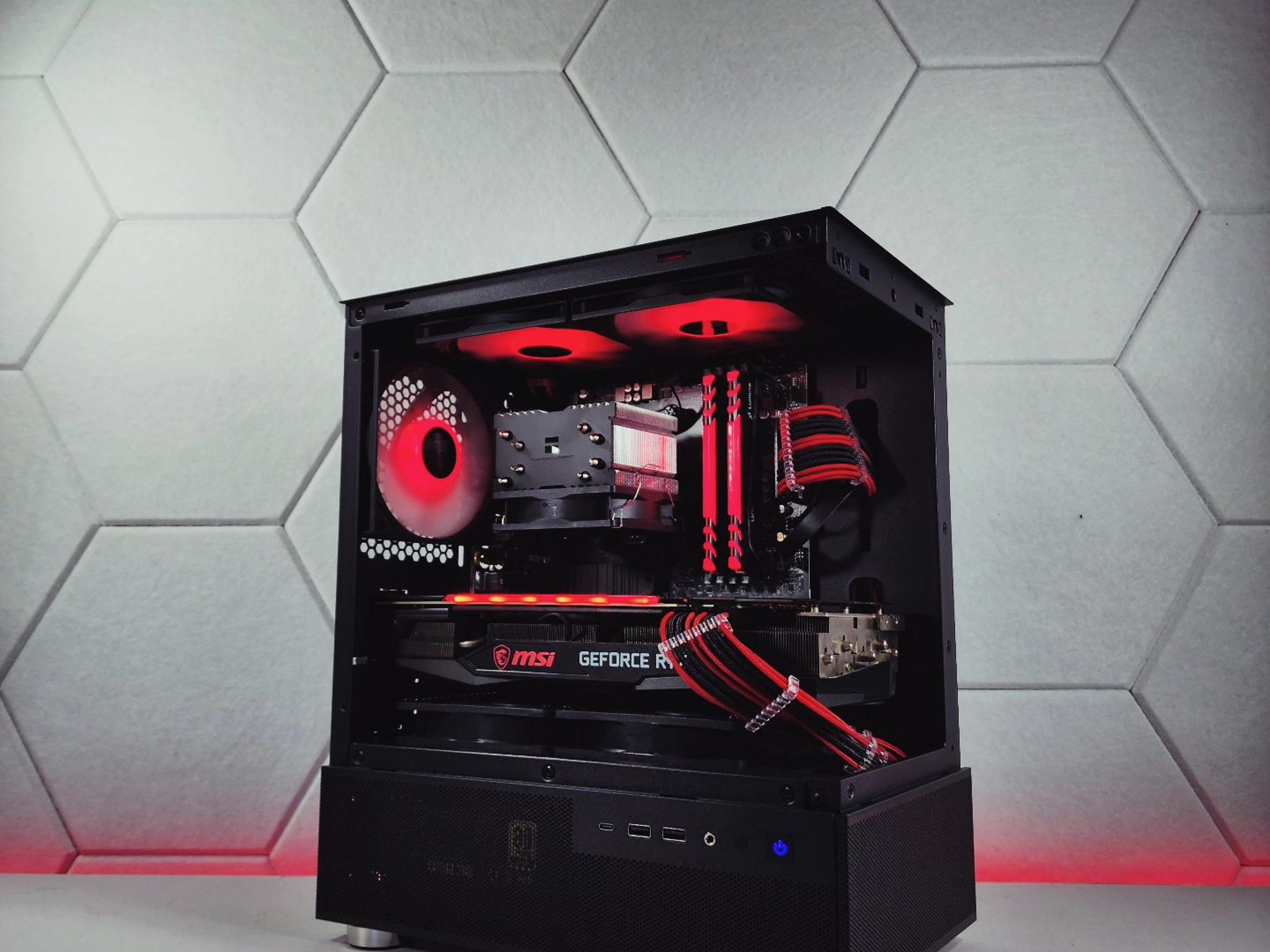❤️RTX 3070 || Ryzen 5 5600GT || 1TB M.2 NVMe SSD || 16GB 3200MHz || 1080p/1440p Gaming Computer